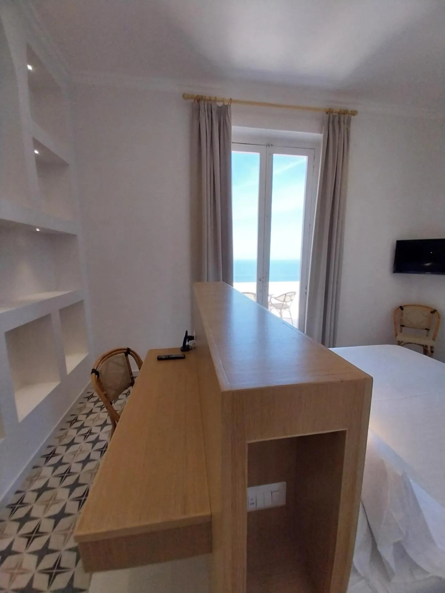 Bedroom, Bed in Hotel Dania