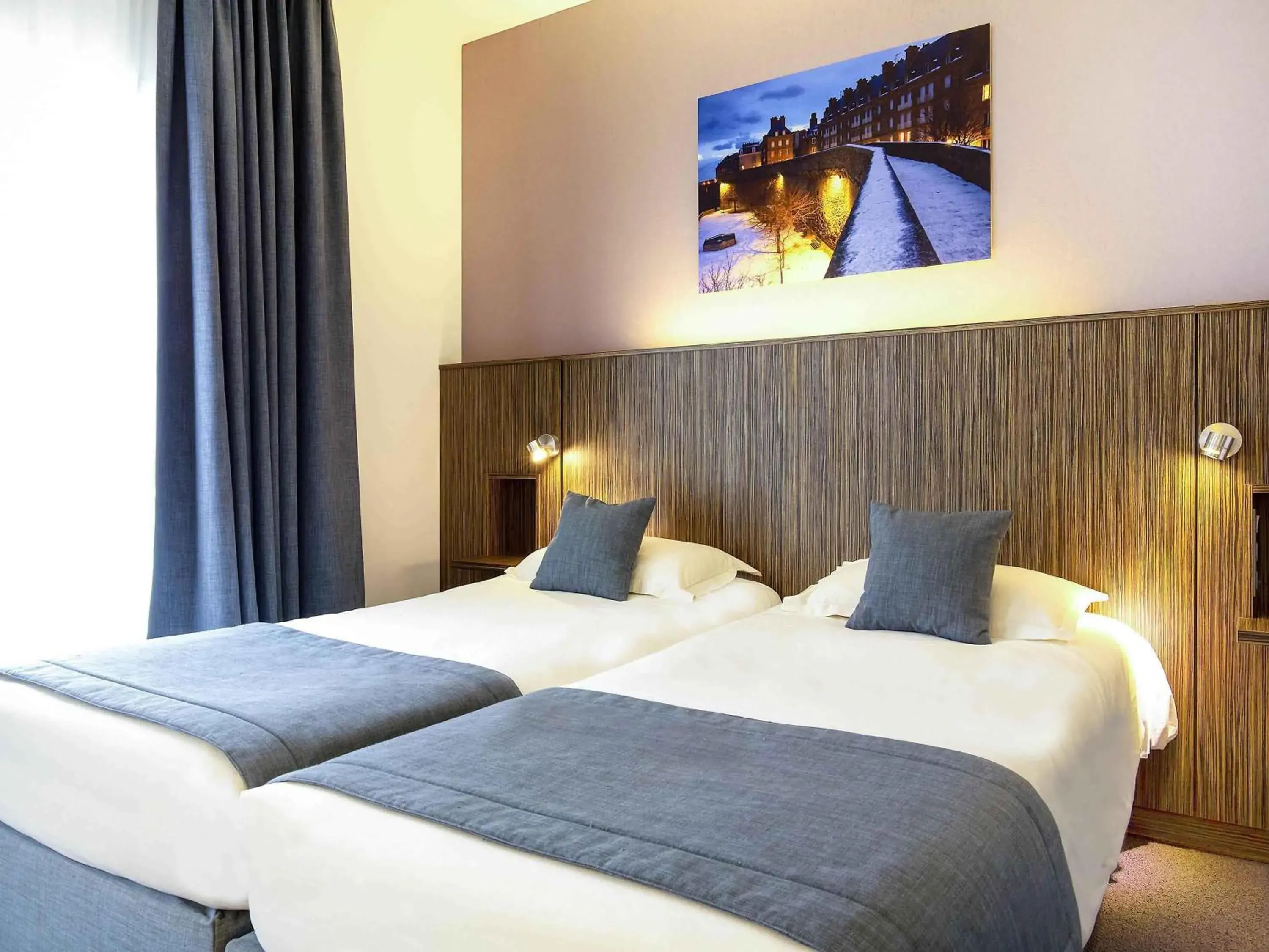 Superior Twin Room in Mercure Saint Malo Balmoral Superior Twin Room in Mercure Saint Malo Balmoral