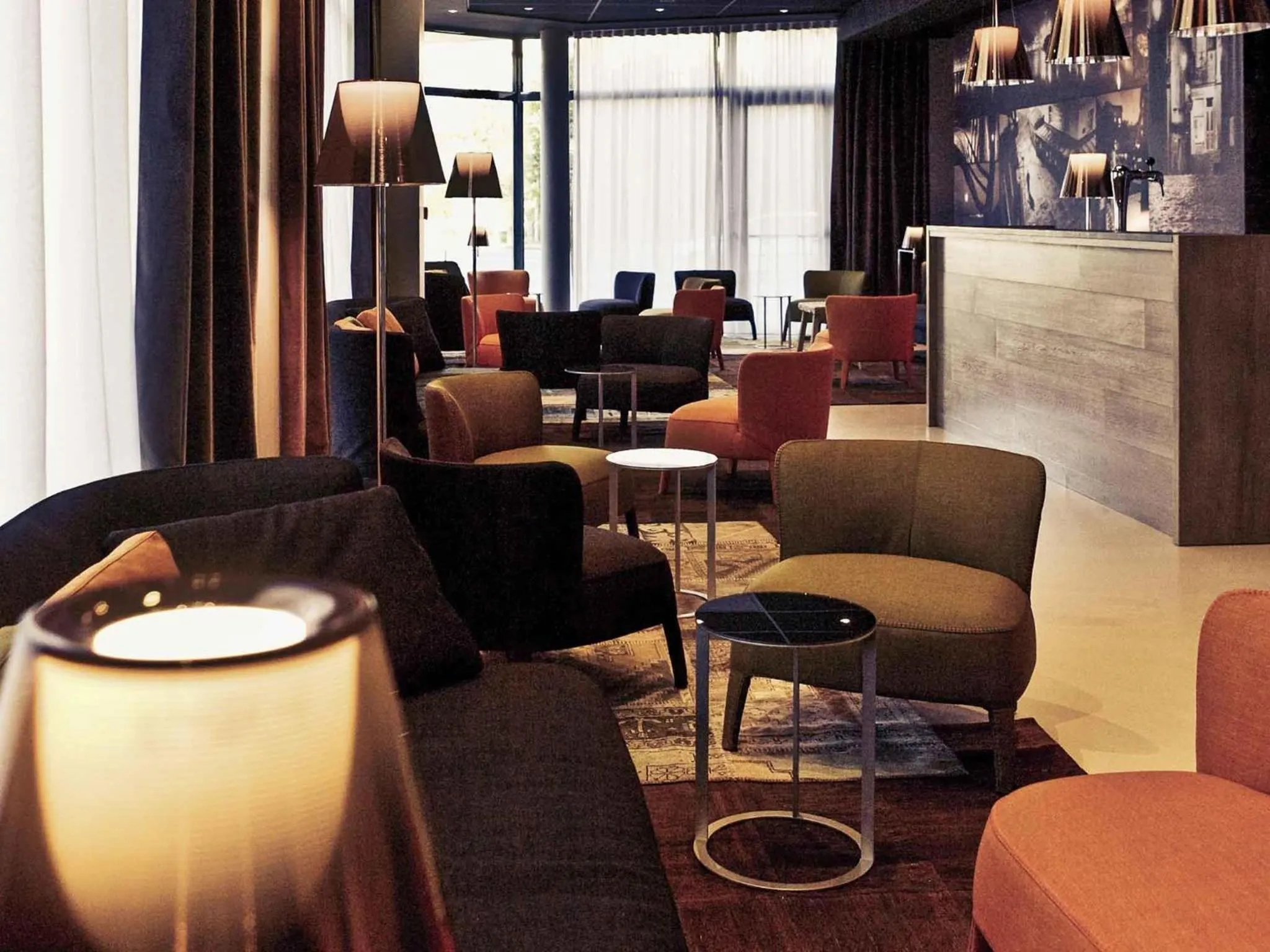 Lounge or bar in Mercure Saint Malo Balmoral