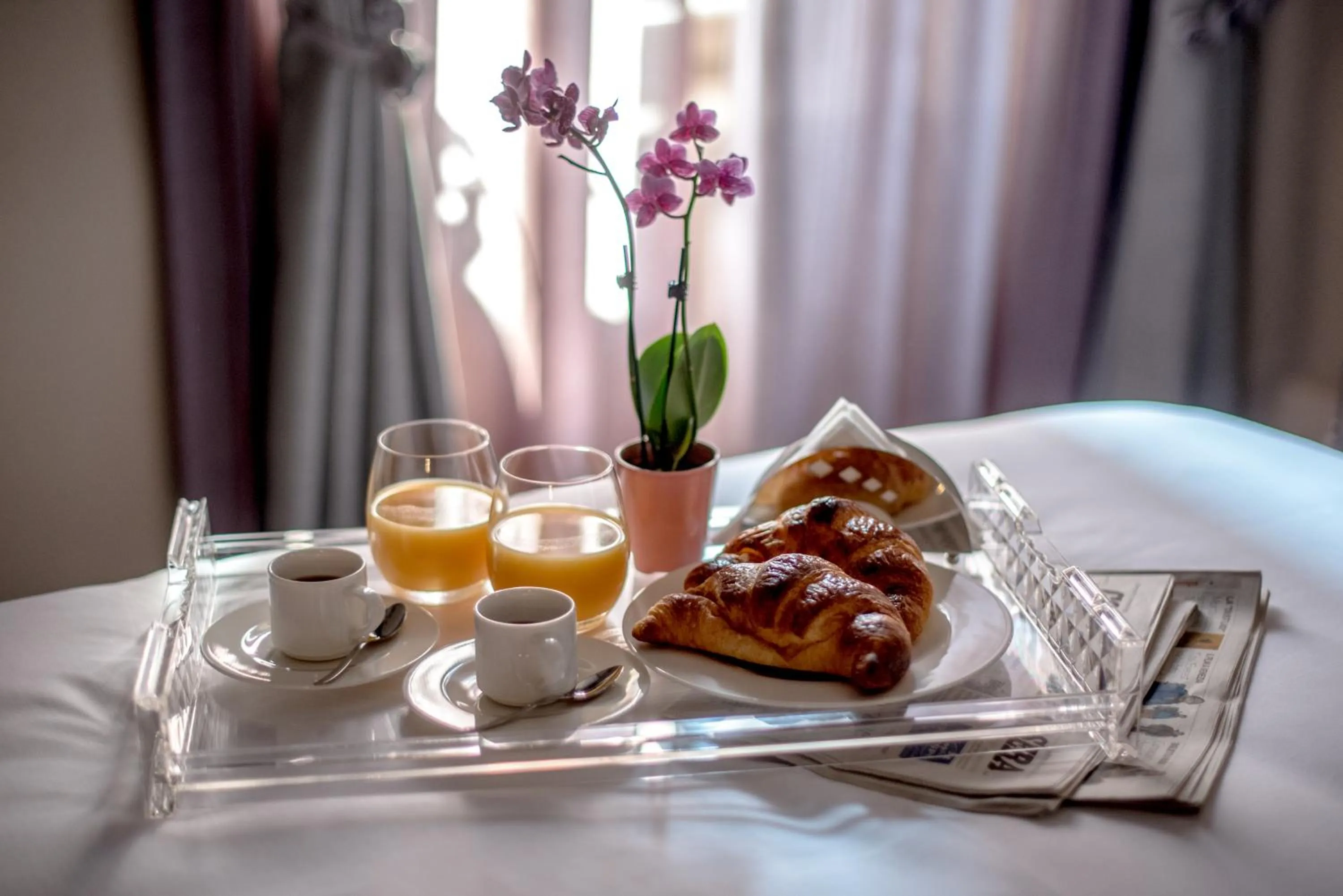 Breakfast, Bed in Uve Rooms & Wine Bar