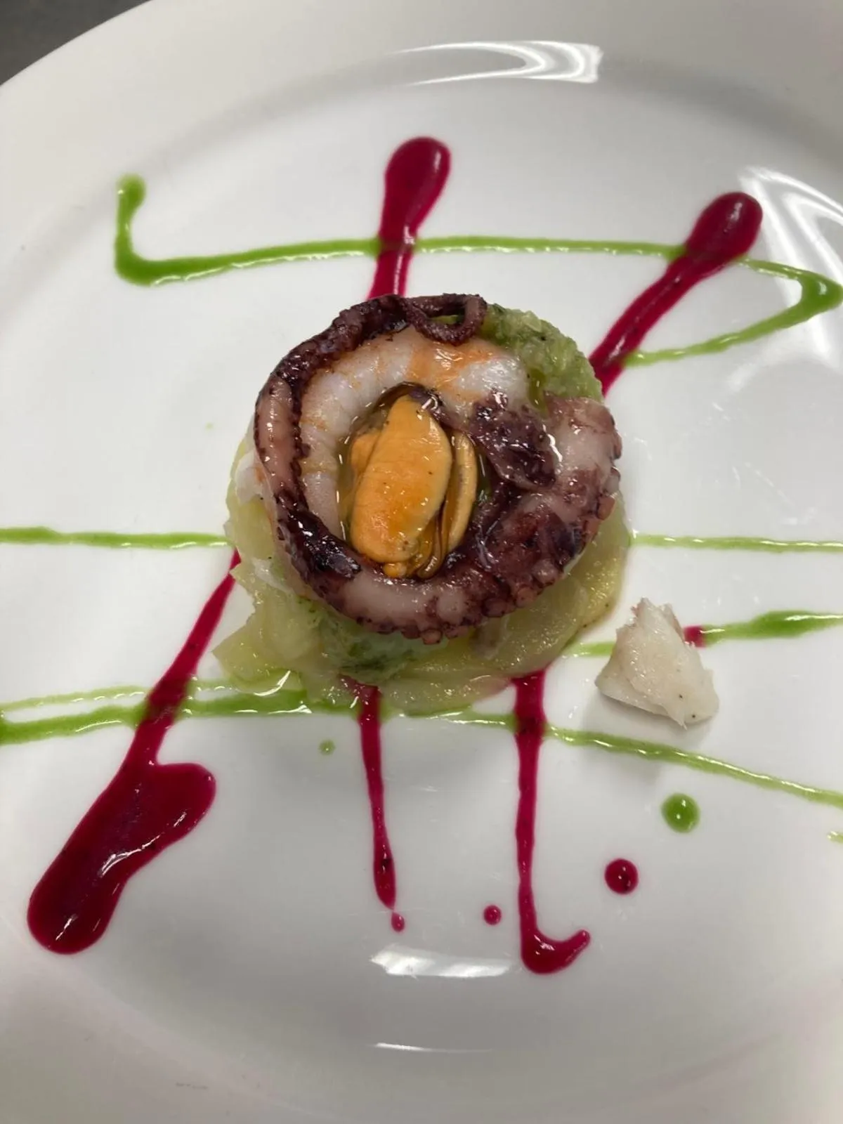 Restaurant/places to eat in Hotel Ariston & Apartments