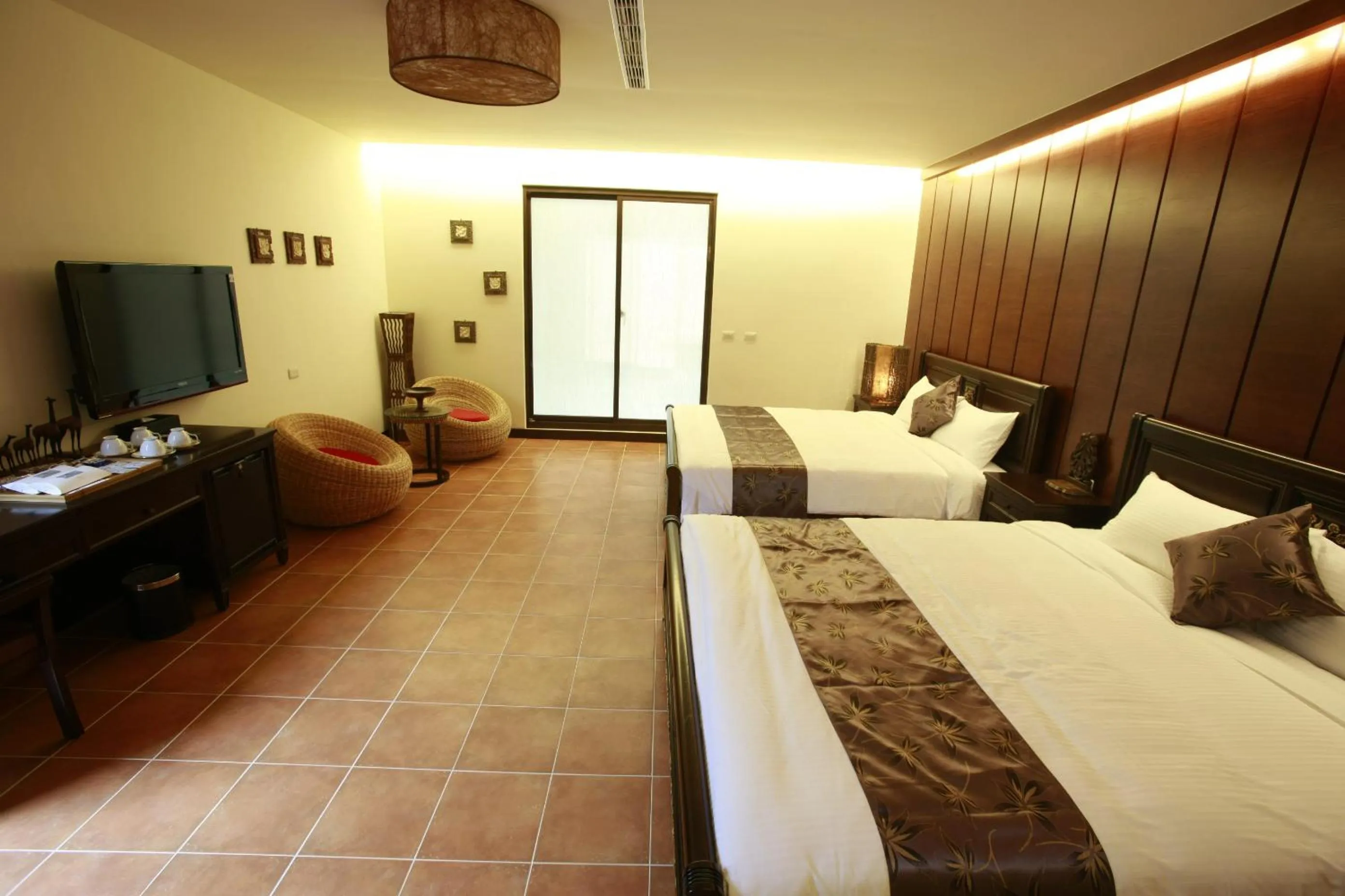 Bedroom, Bed in Green Life Spa Hot Spring Hotel