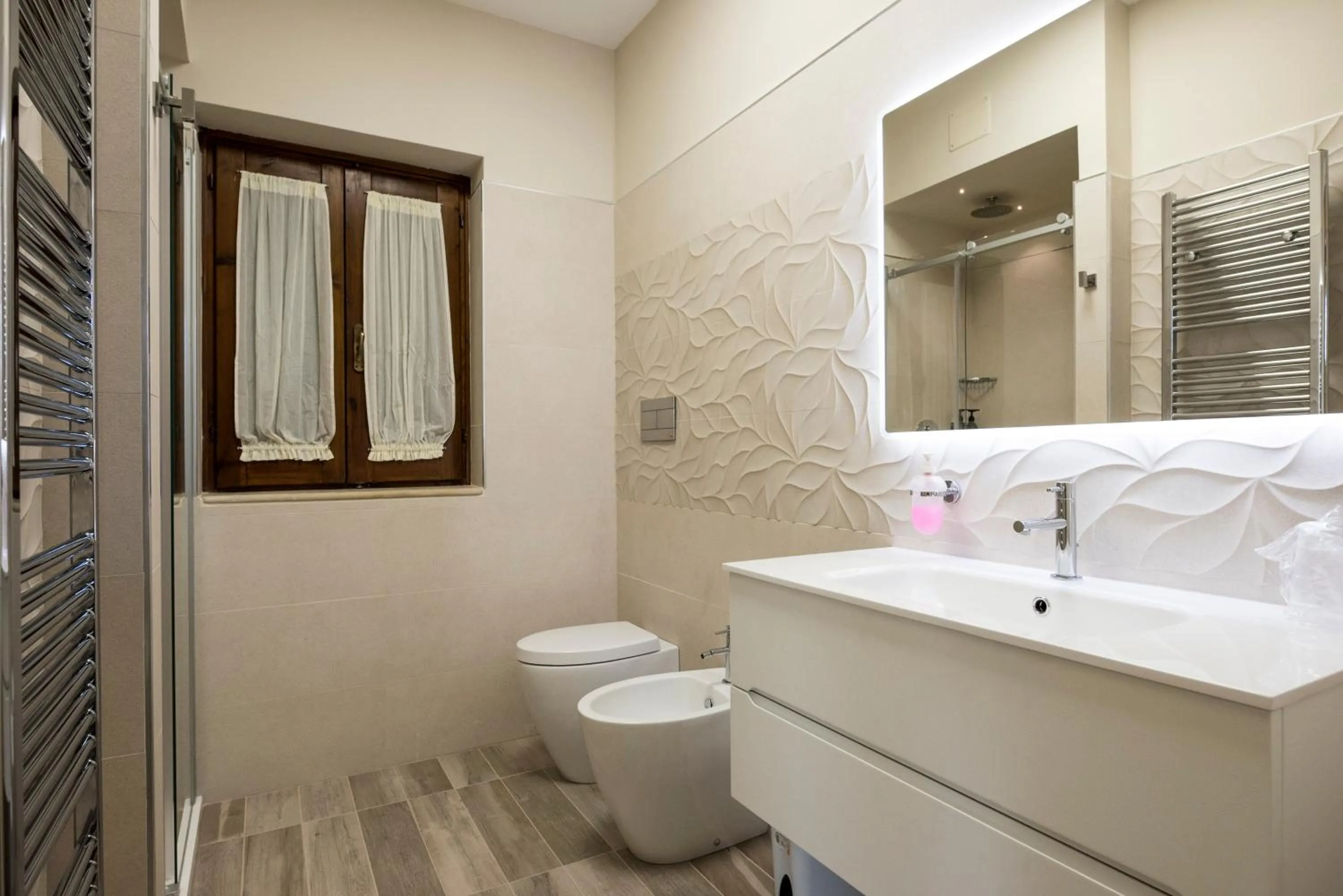 Bathroom in Agriturismo Il Granaio Hotel & SPA