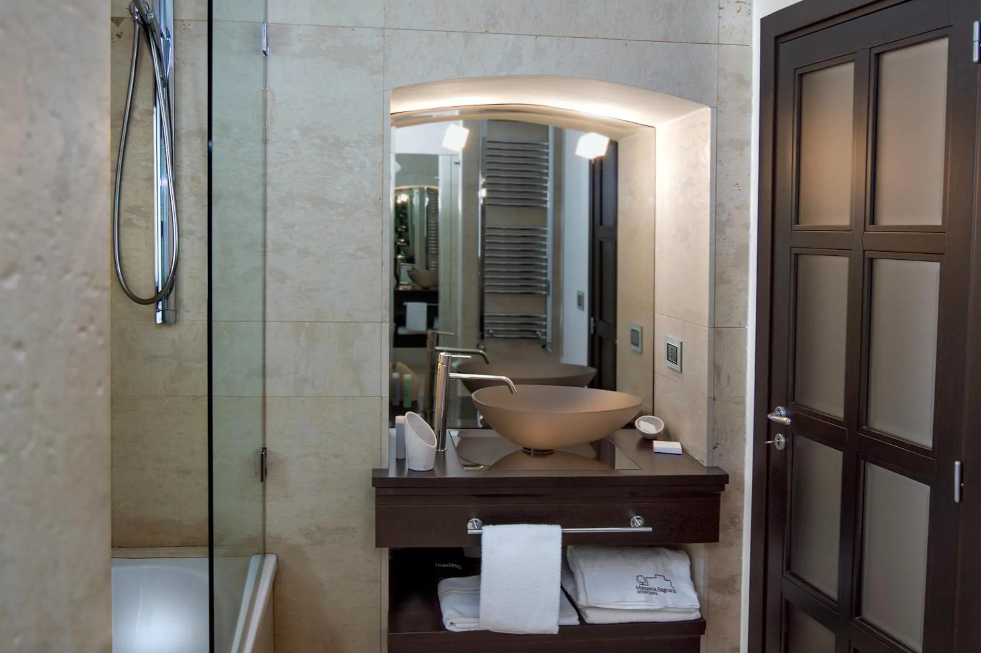 Bathroom in Masseria Bagnara Resort & Spa