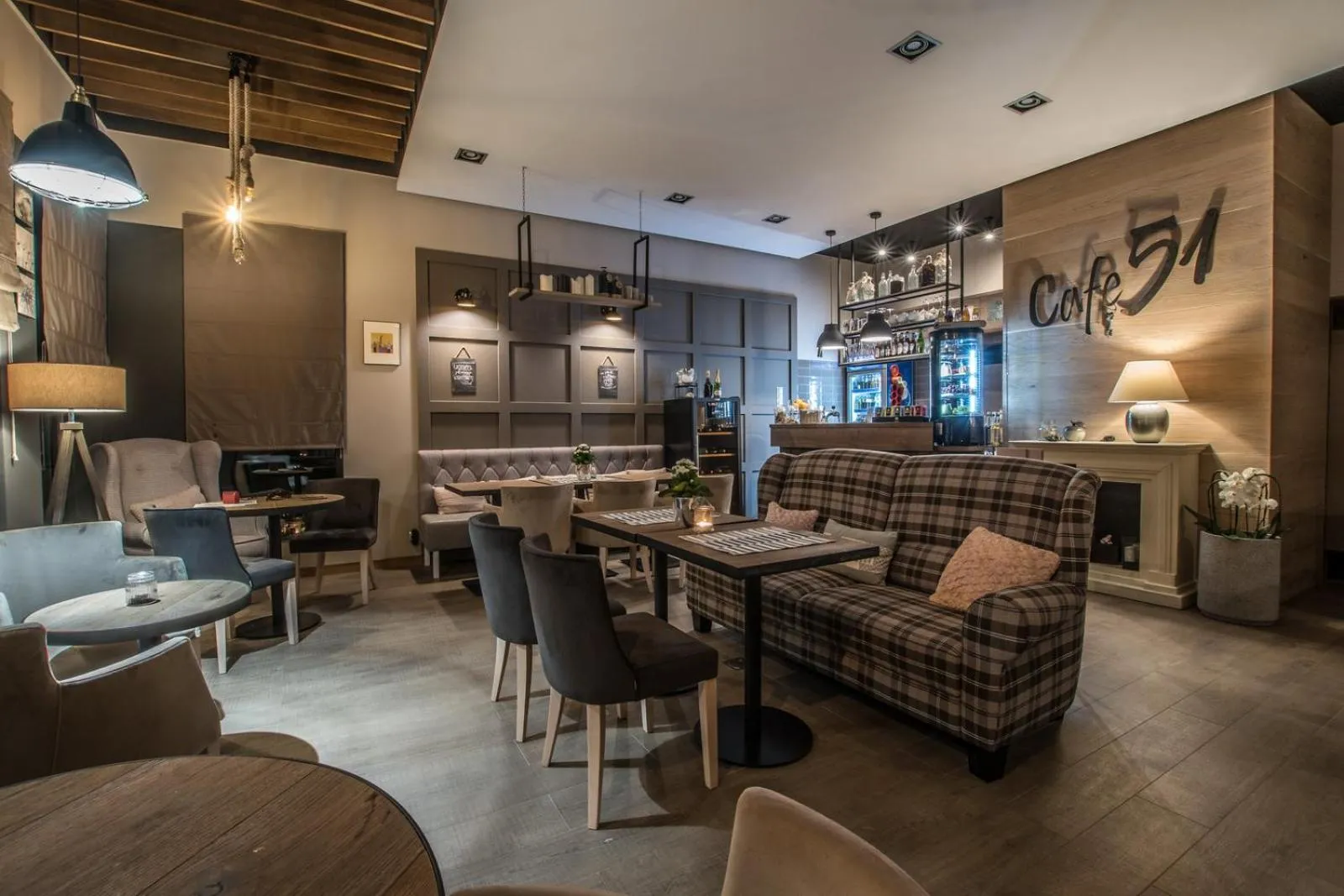 Nightclub / DJ in Hotelik 51