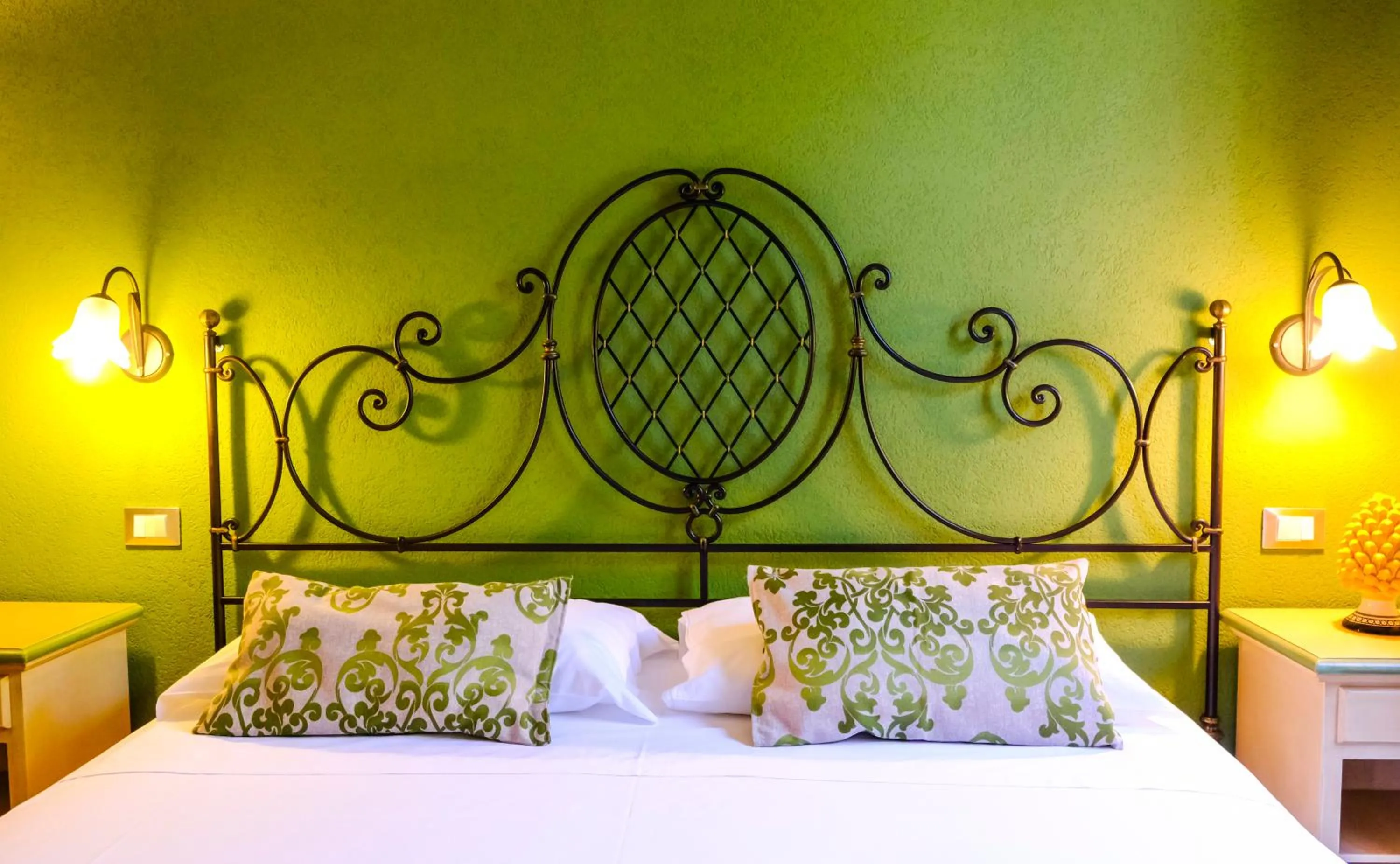 Bedroom, Bed in Hotel Baglio Di Scopello