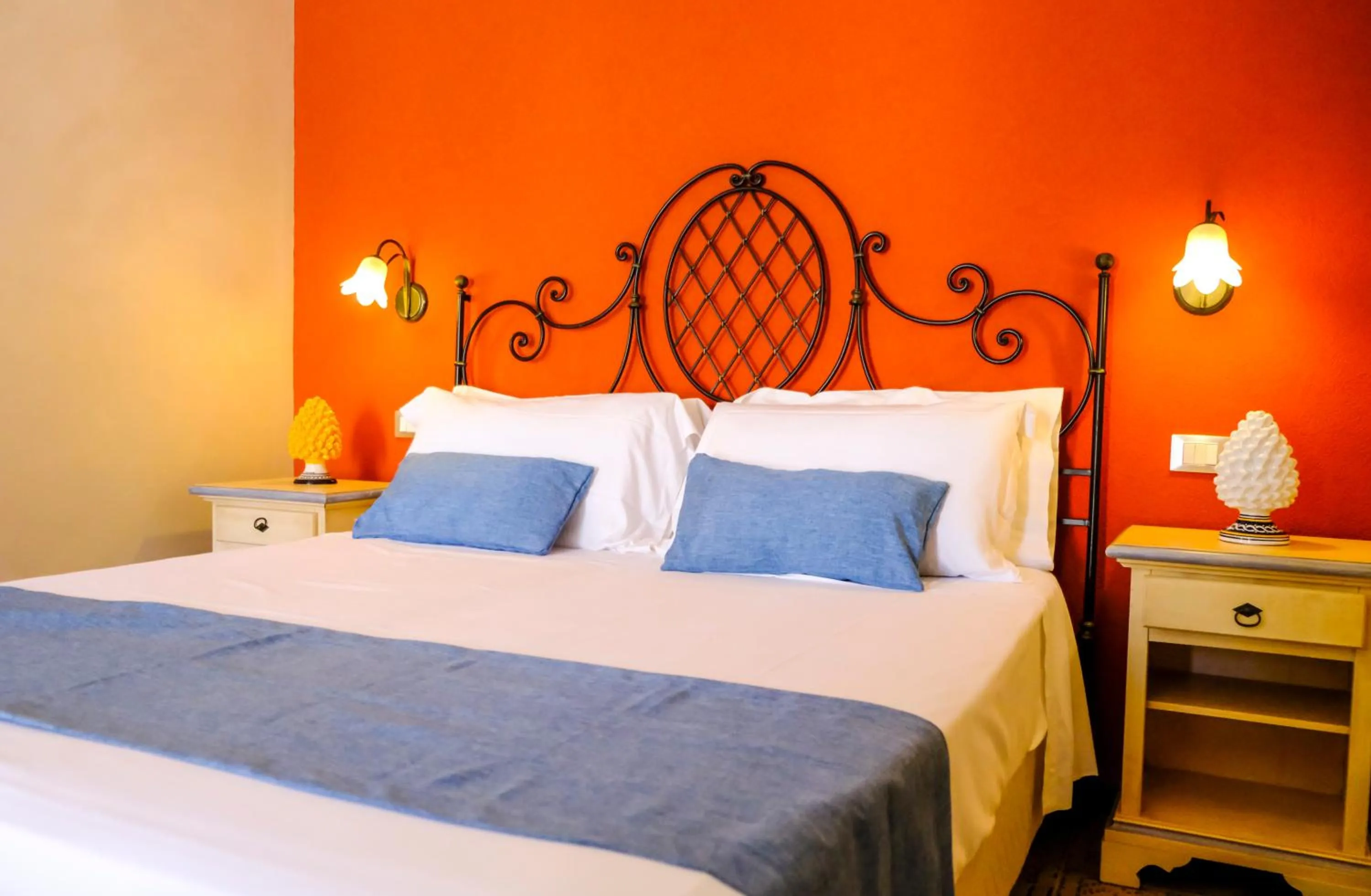 Bedroom, Bed in Hotel Baglio Di Scopello