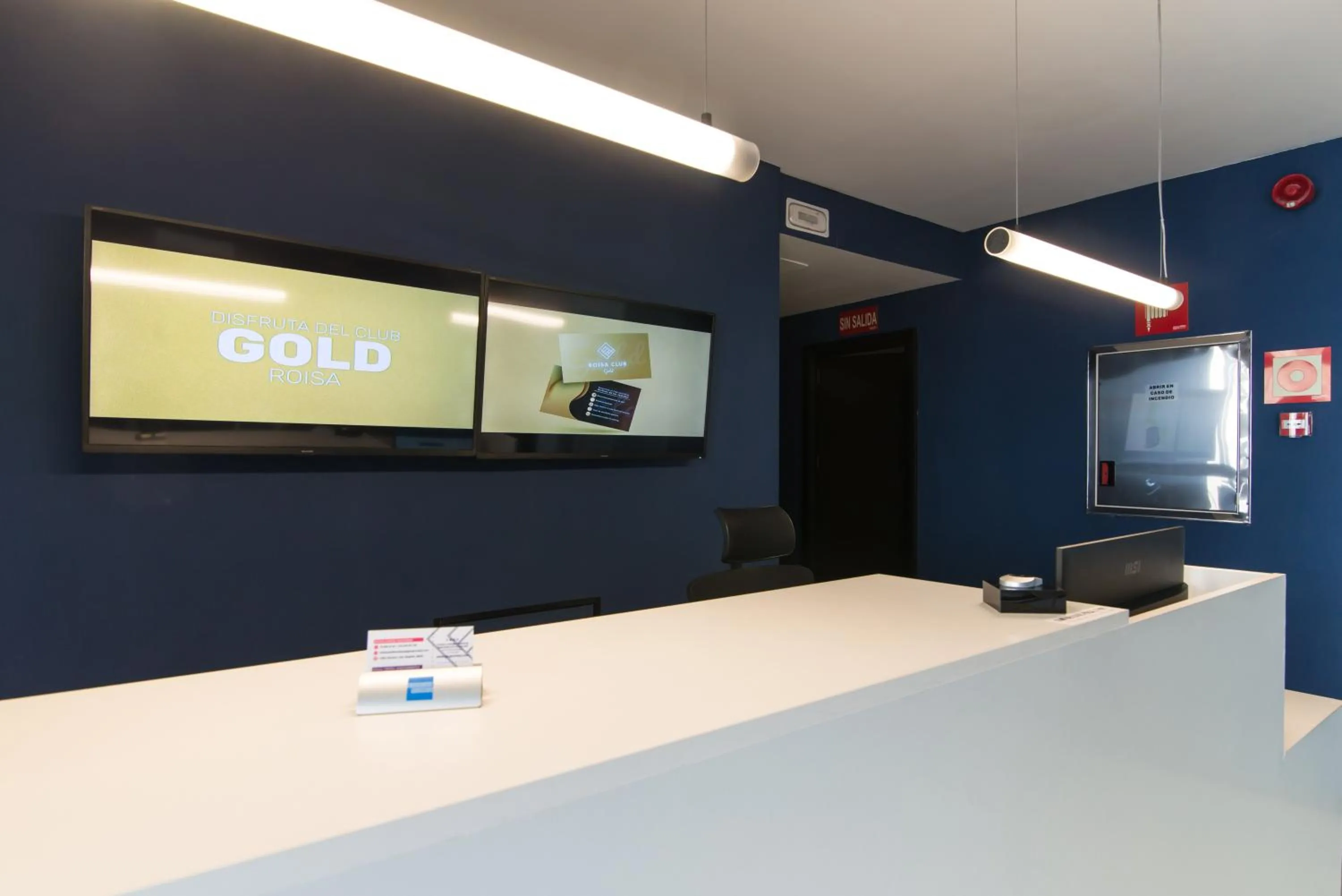 Lobby or reception in Roisa Hostal Boutique