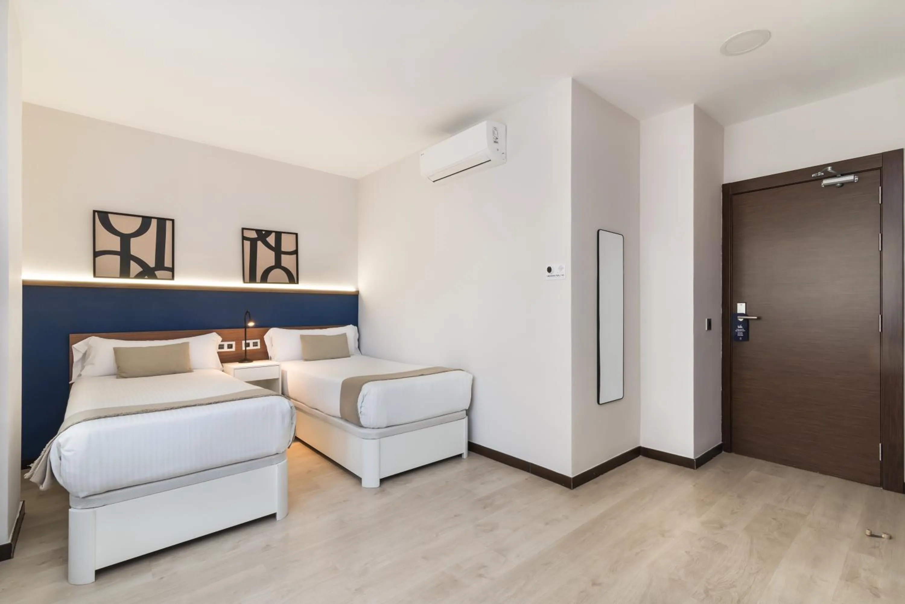 Bedroom, Bed in Roisa Hostal Boutique