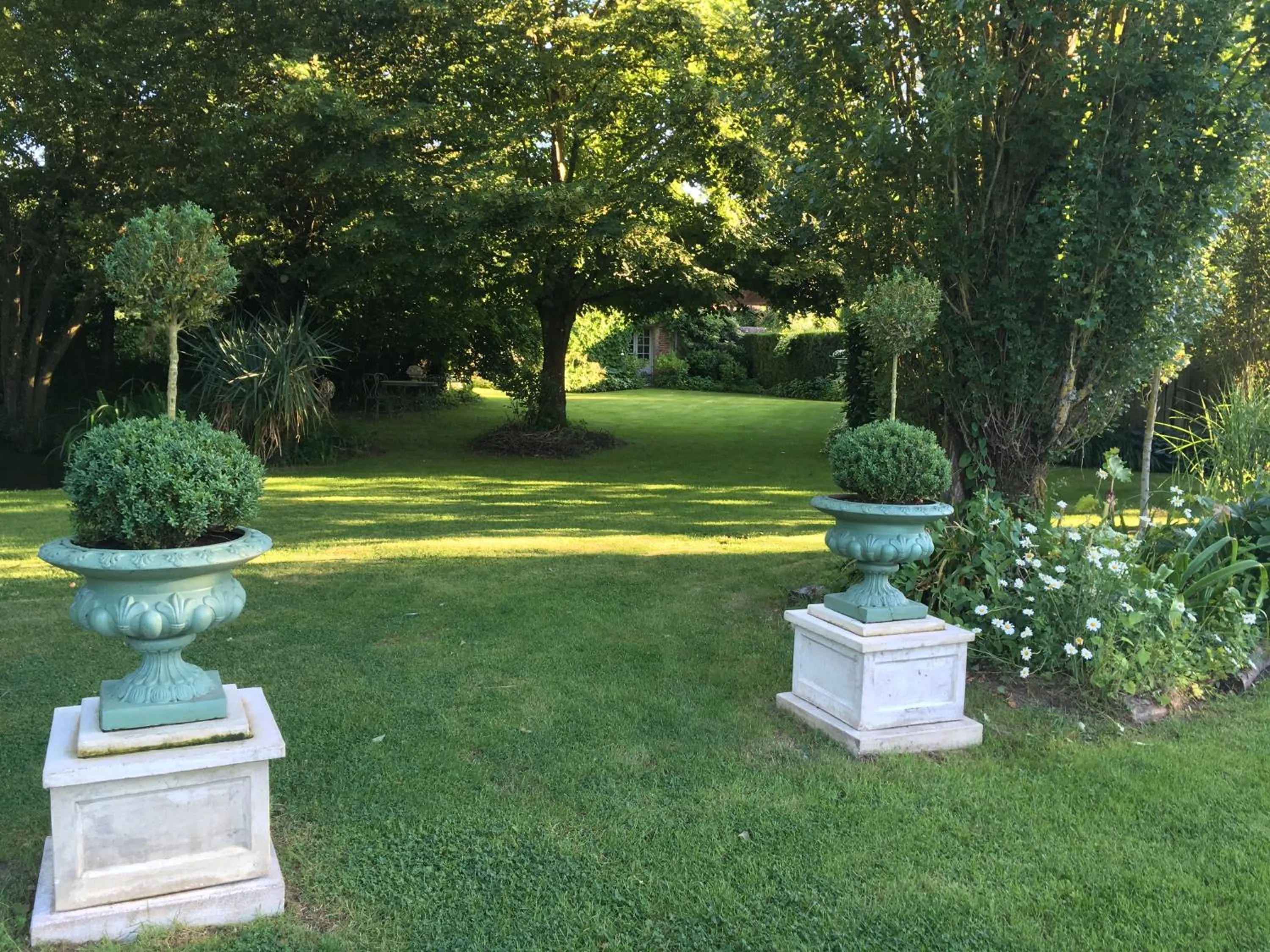 Property building in Le Manoir de Maucartier