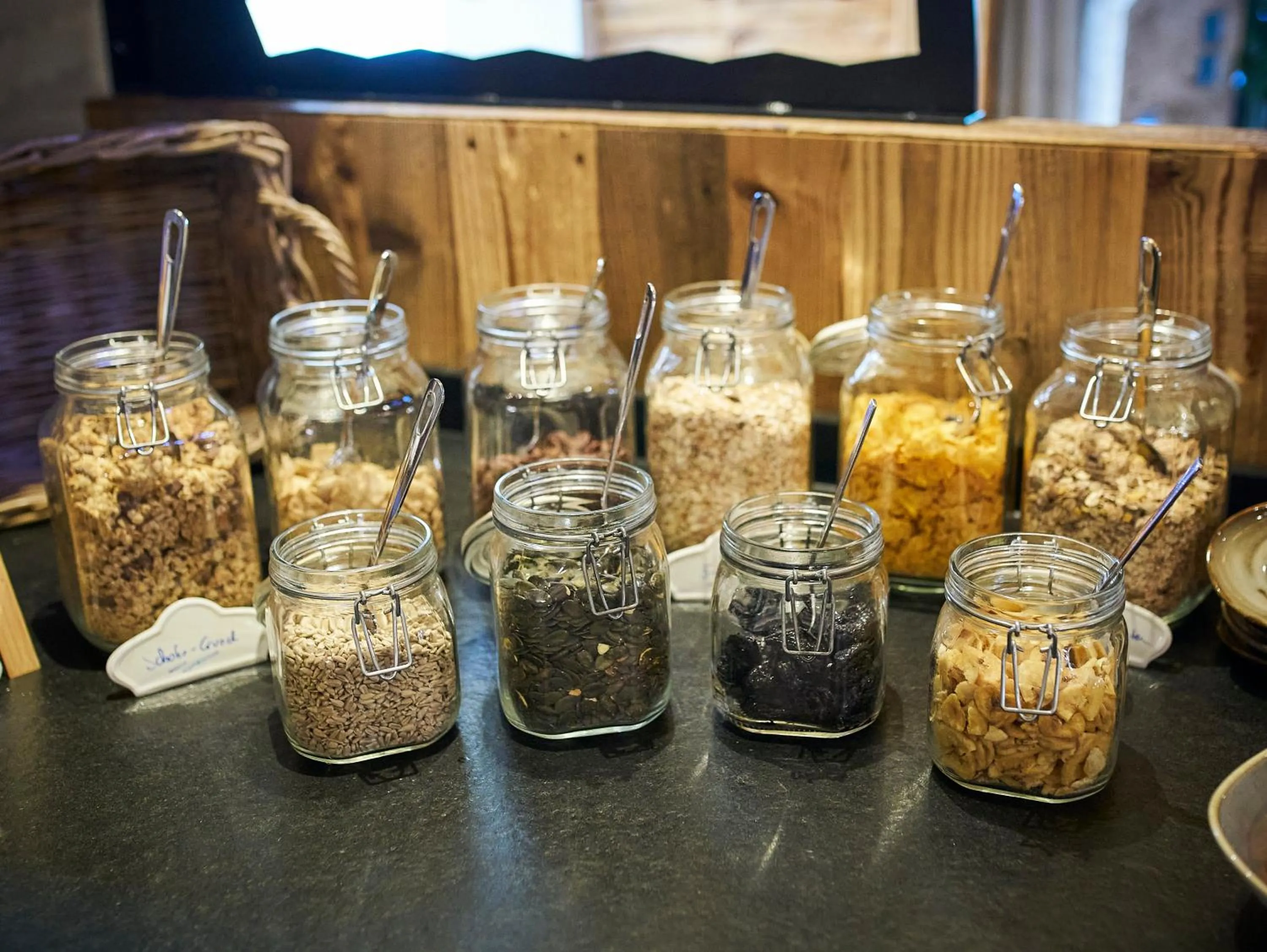 Breakfast in Hotel Astrid - Ski In - Ski Out