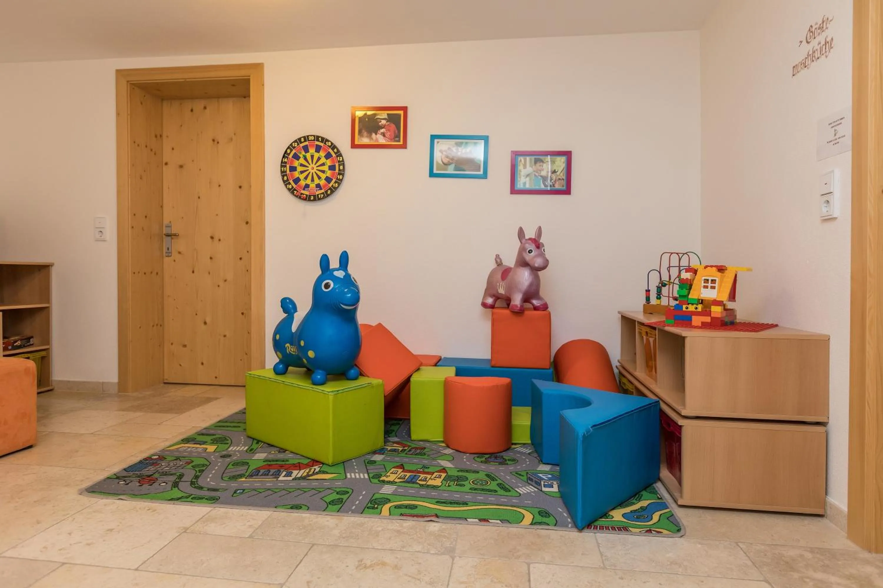 Game Room in Alpenhof Apartments