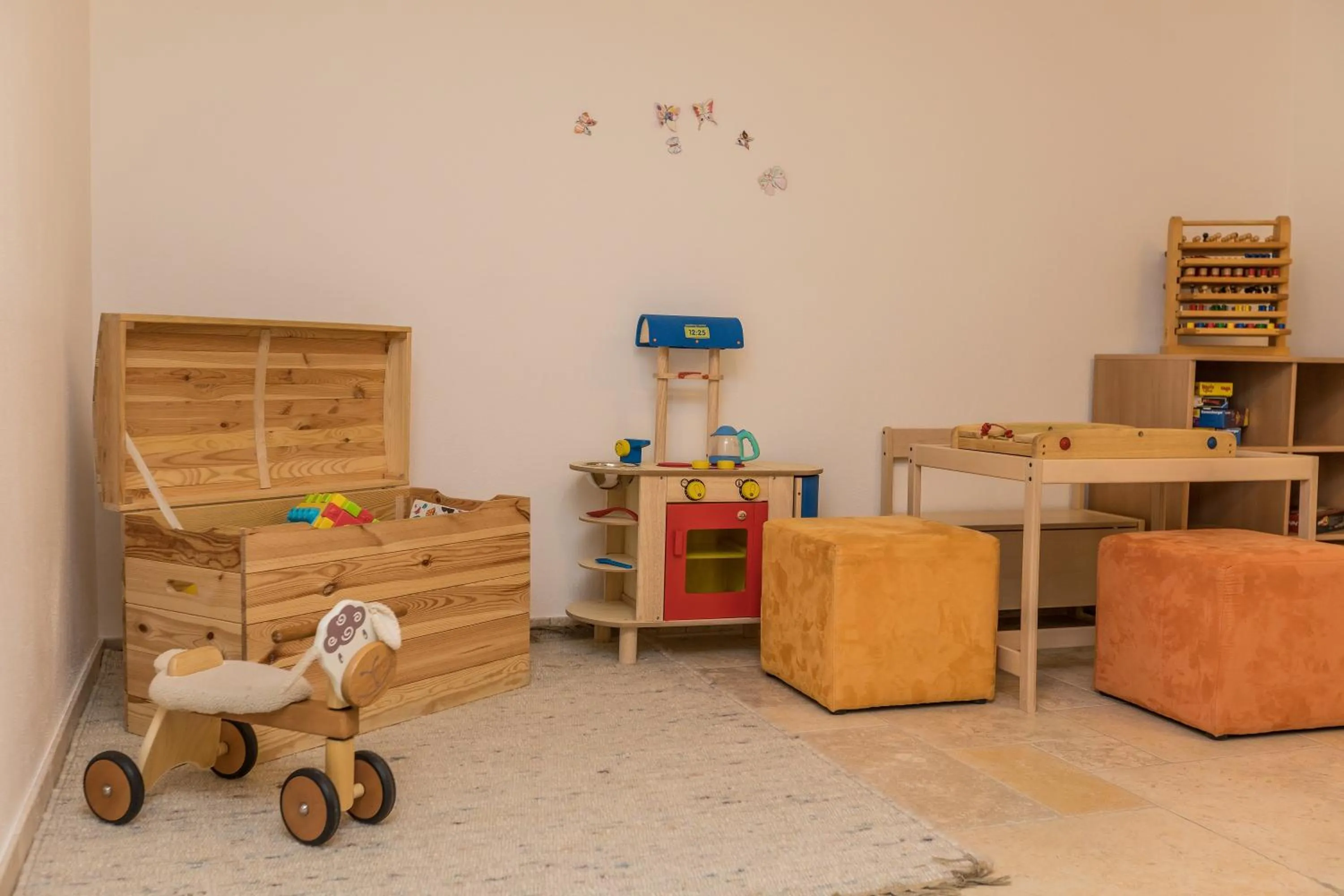 Game Room in Alpenhof Apartments