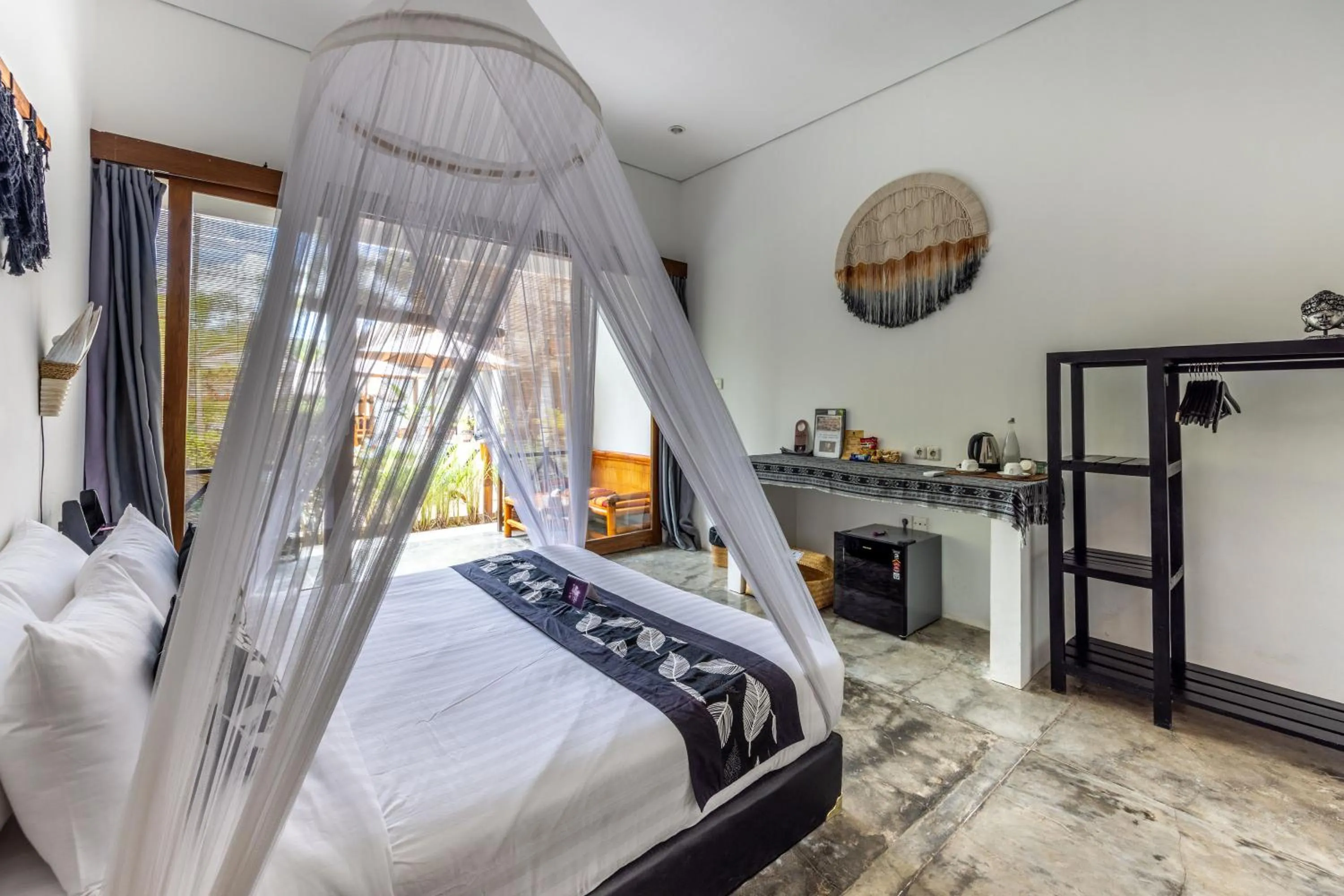 Bedroom, Bed in Martas Windows