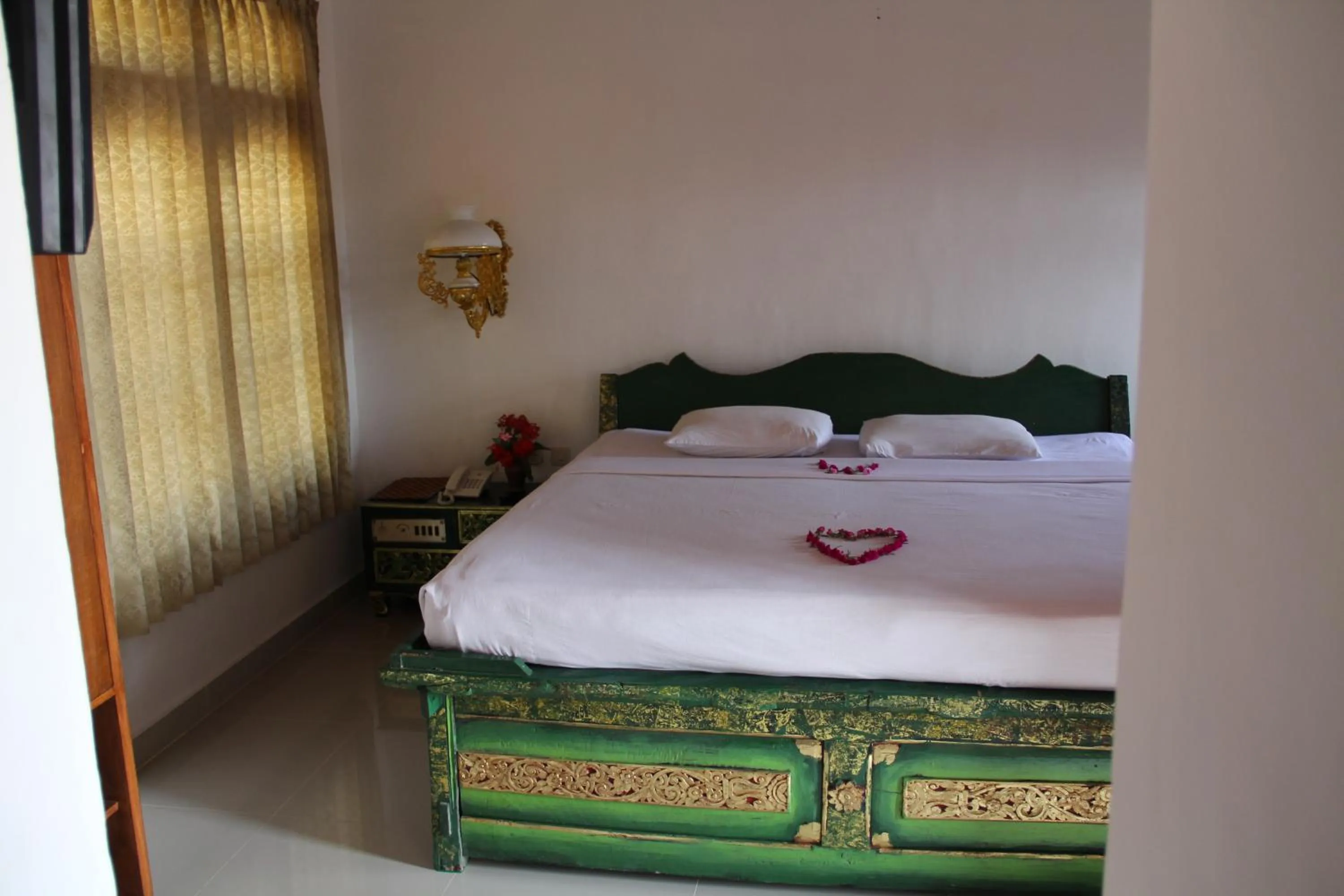 Bedroom, Bed in Puri Bunga Beach Cottages