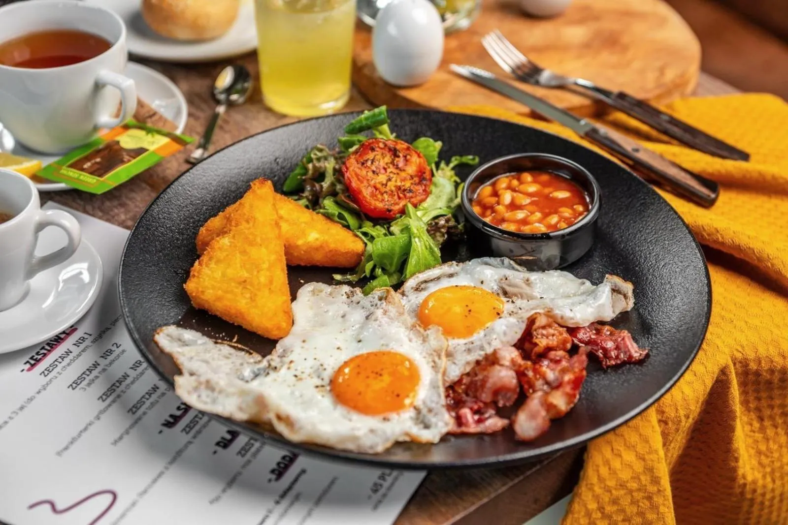 Restaurant/places to eat in Turnau City Aparthotel