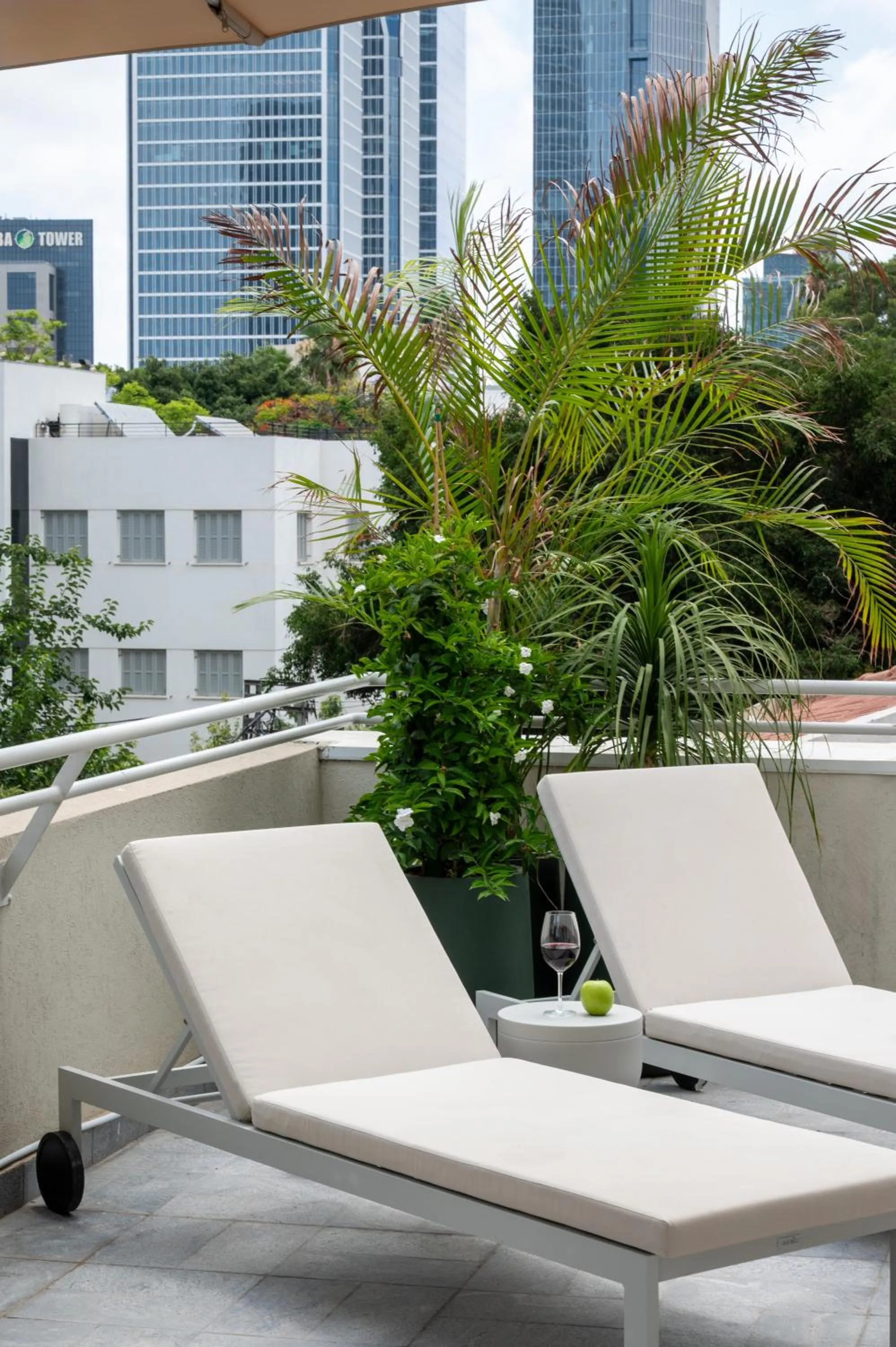Balcony/Terrace in master Mazeh