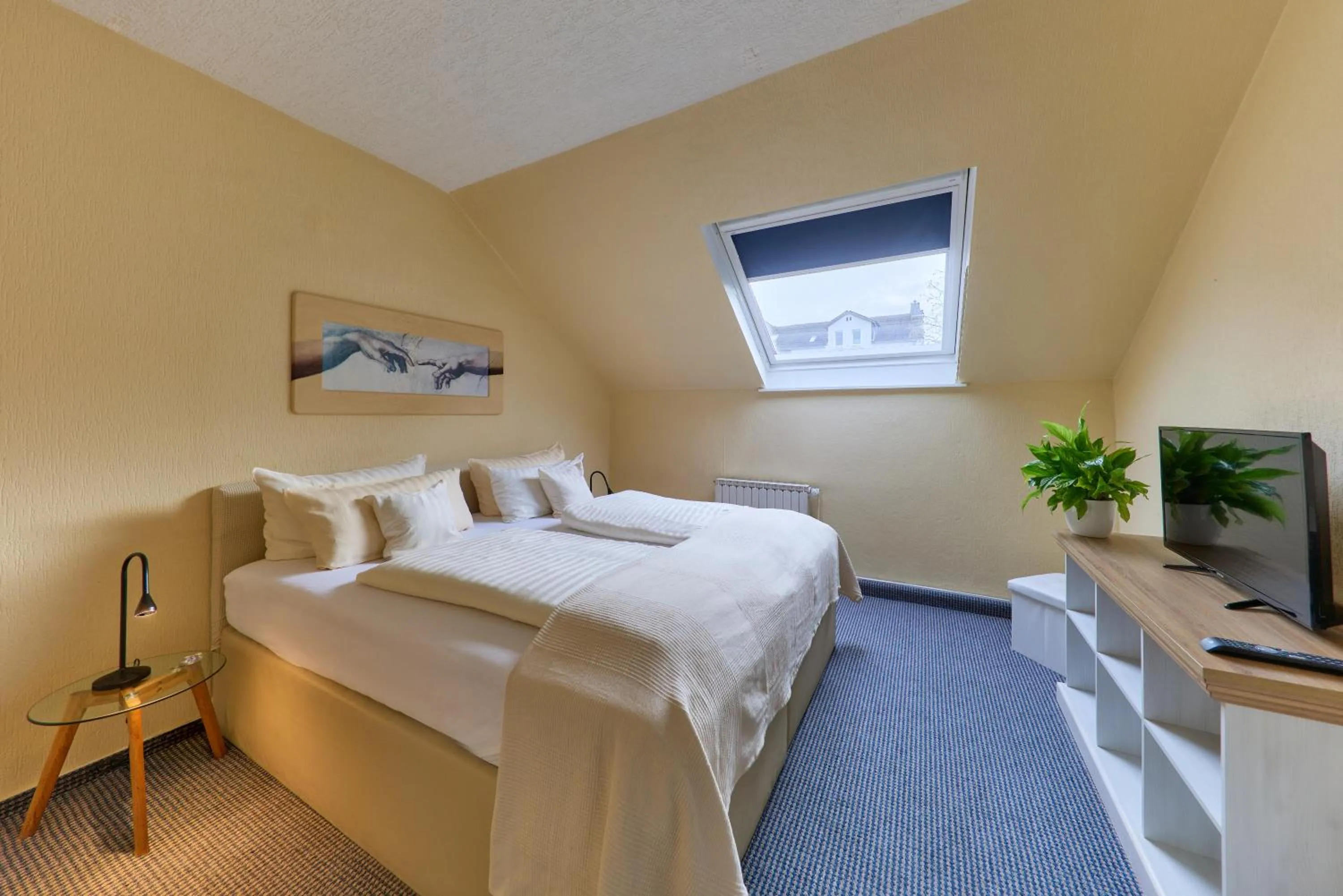 Bedroom, Bed in arador CITY Hotel