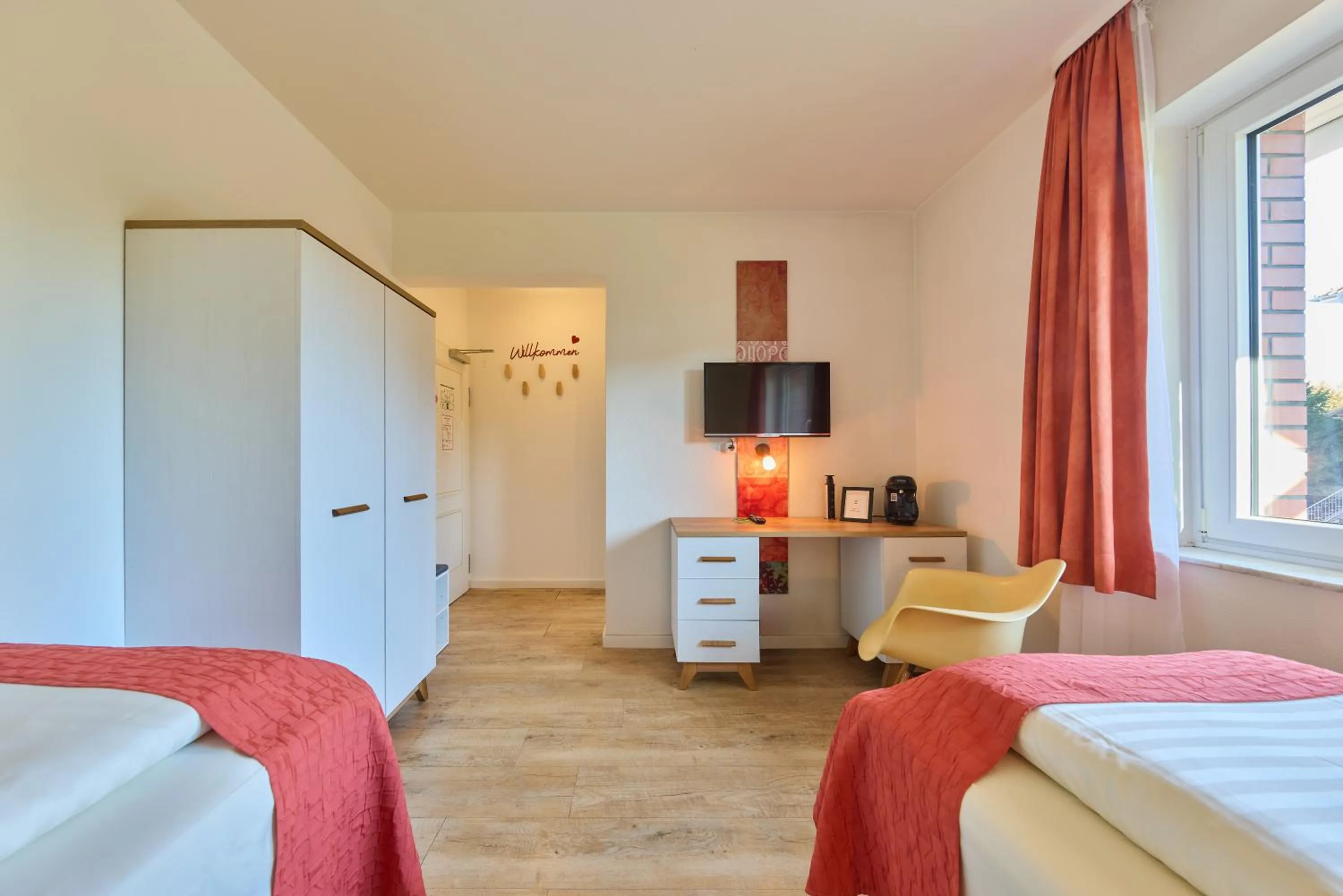 TV and multimedia, Bed in arador CITY Hotel