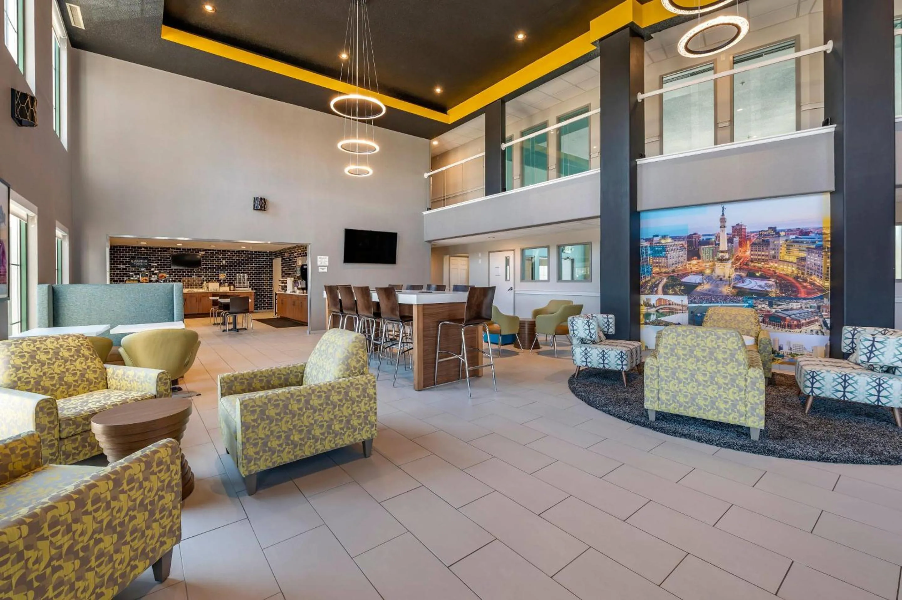 Lobby or reception in Clarion Pointe Indianapolis Airport
