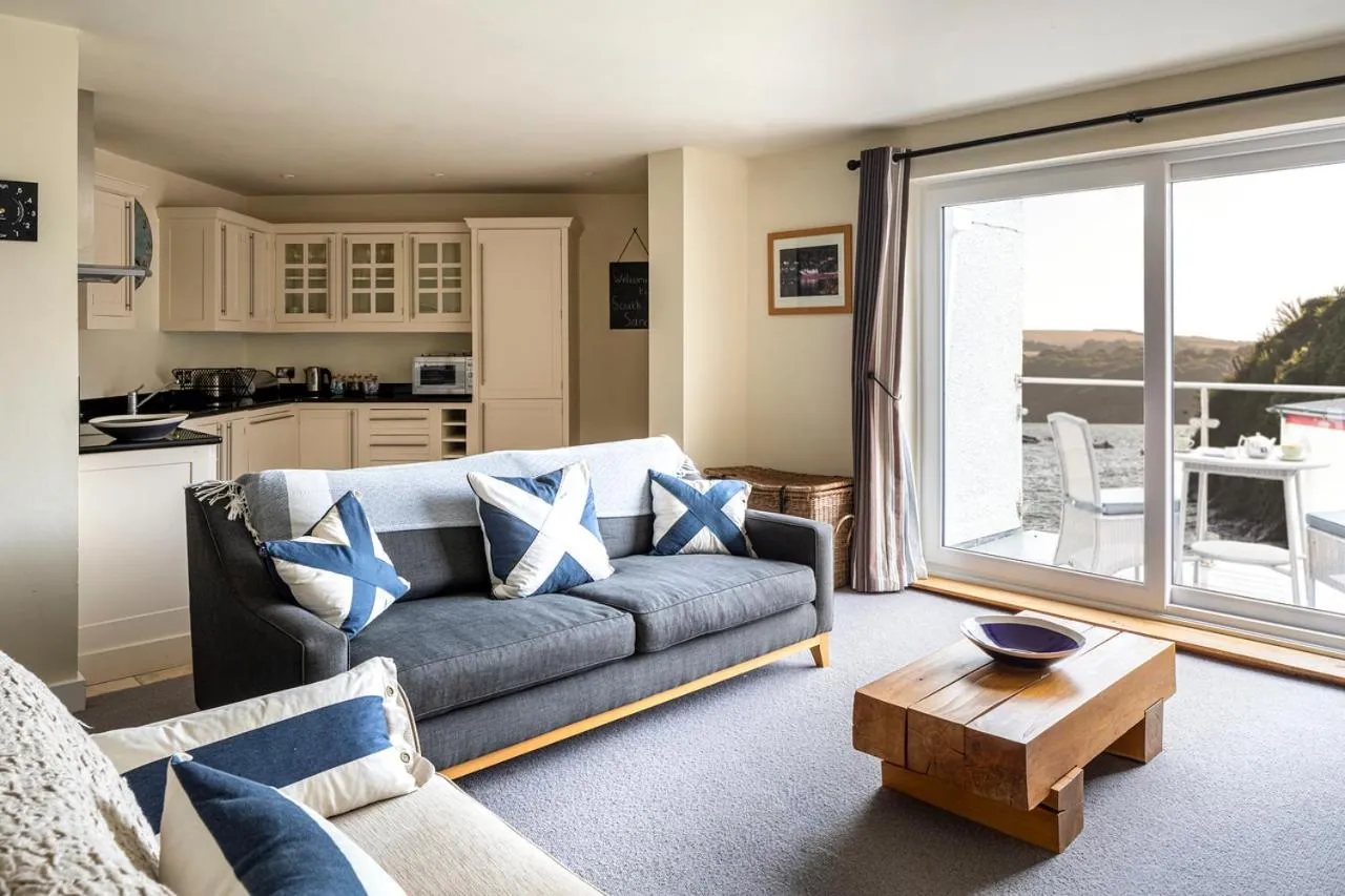 Shower in South Sands Hotel