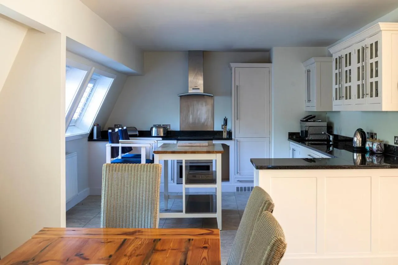 Shower in South Sands Hotel