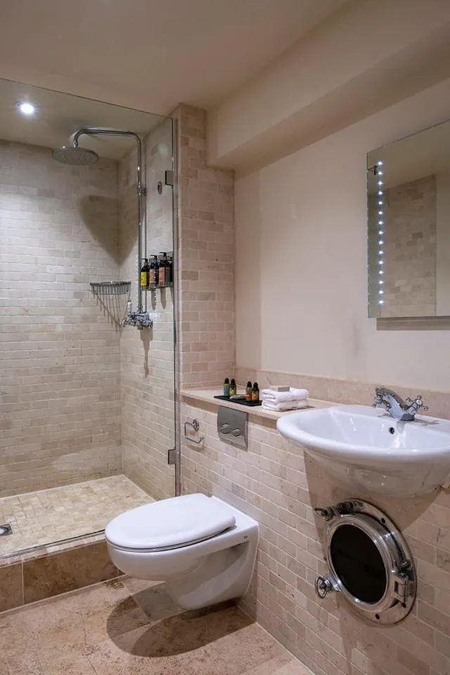 Shower in South Sands Hotel