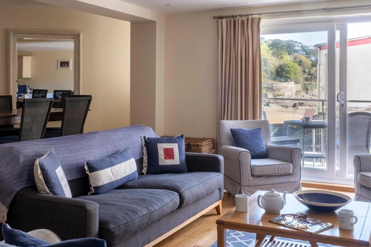 Balcony/Terrace in South Sands Hotel