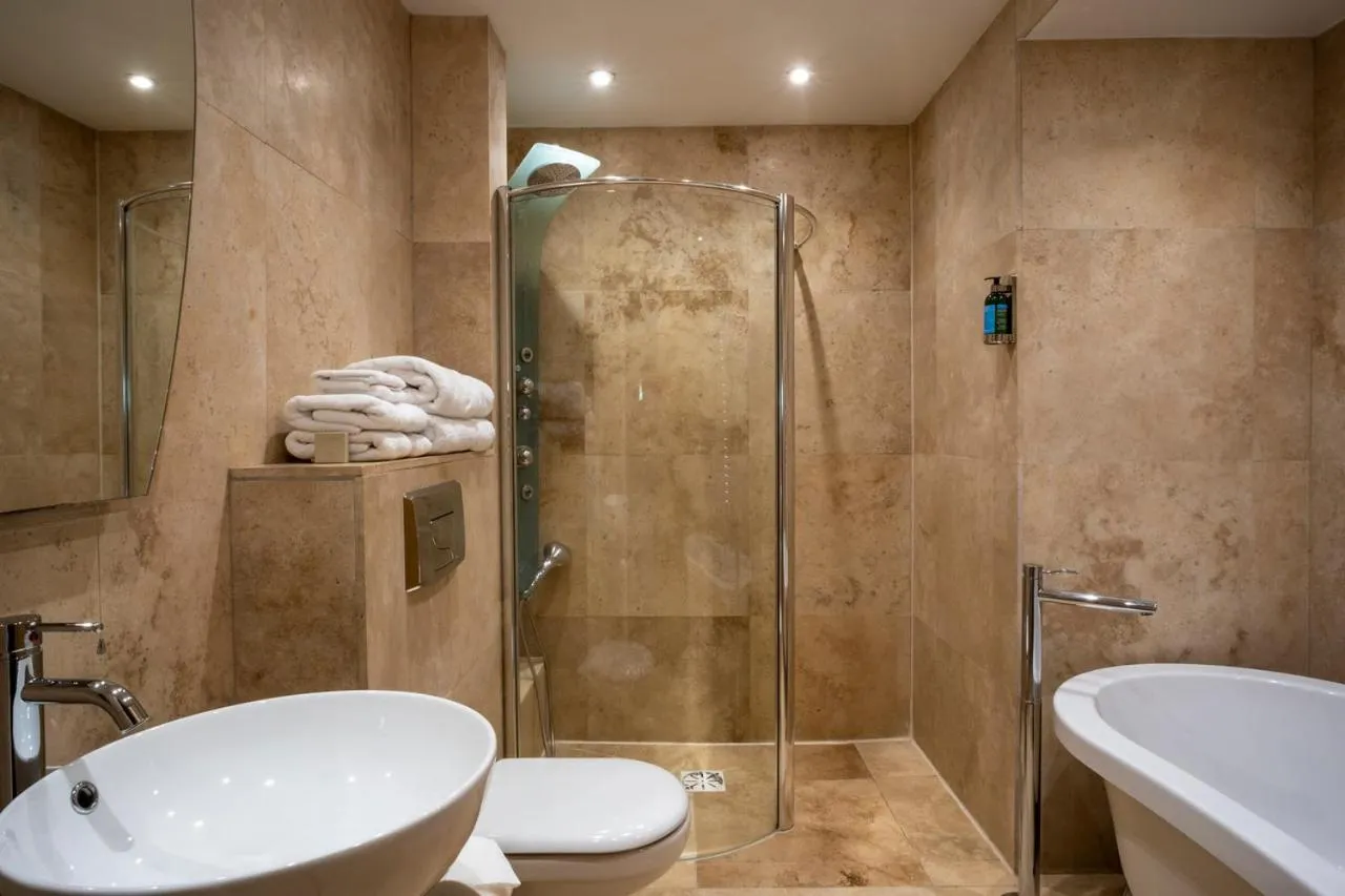 Shower in South Sands Hotel
