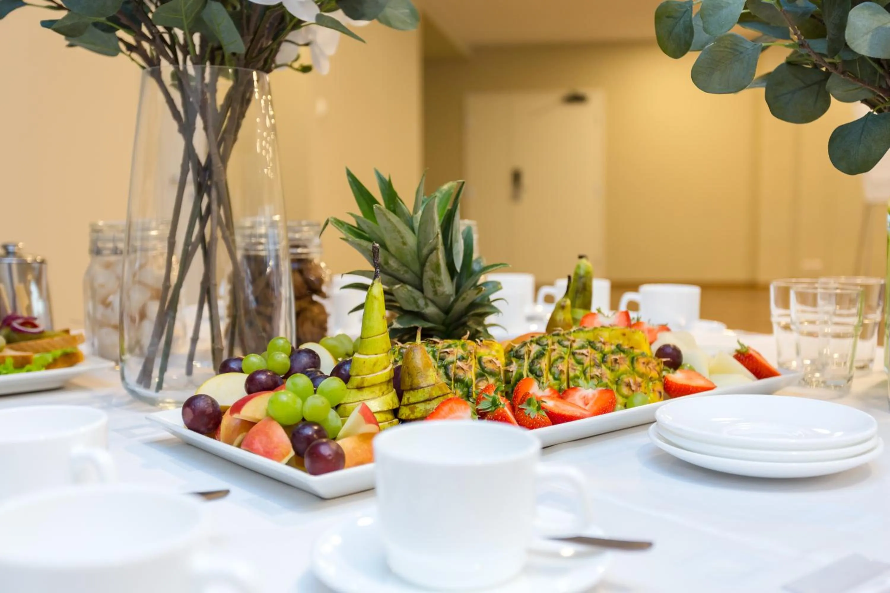 Food and drinks in Hotel Dzingel