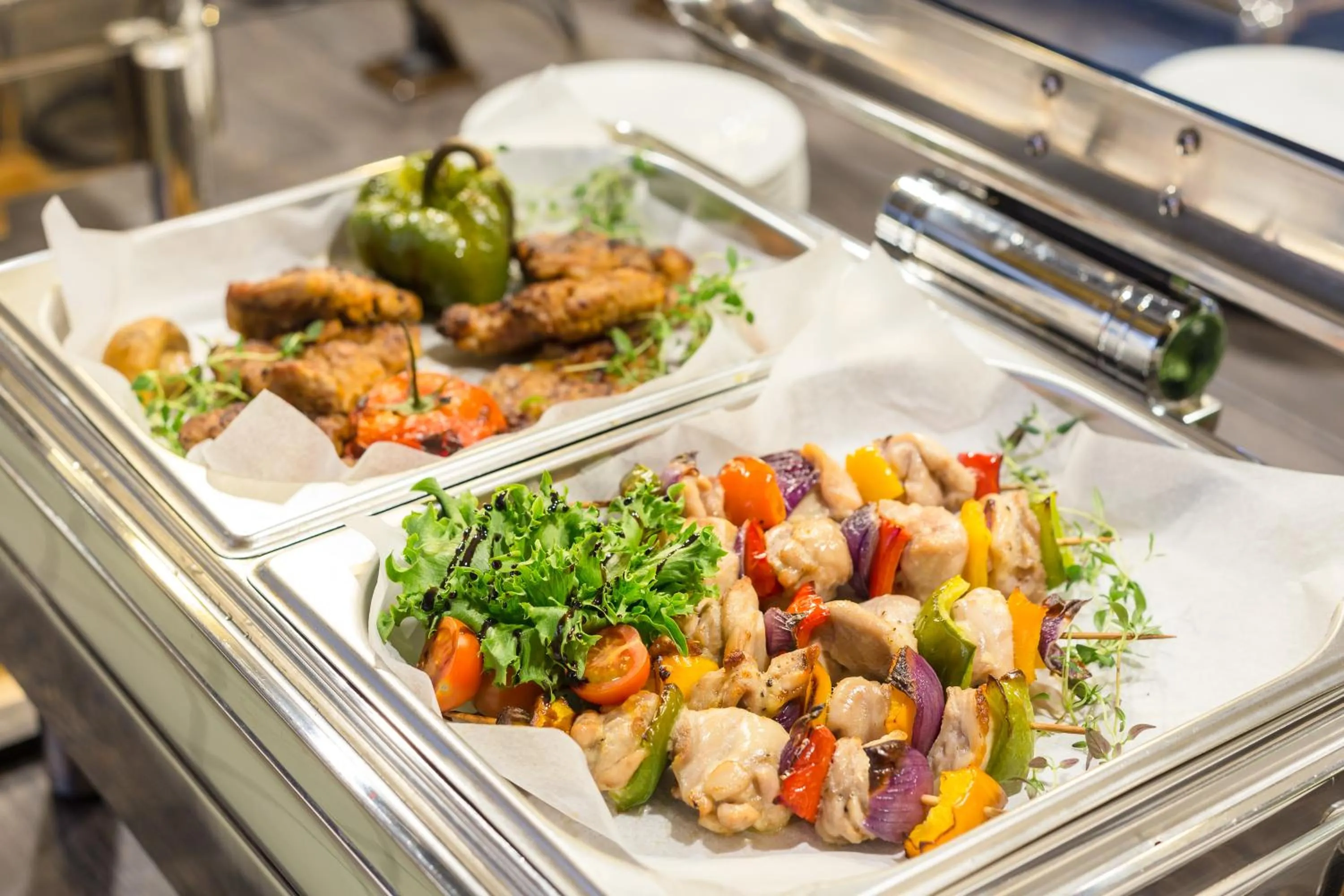 Food and drinks in Hotel Dzingel