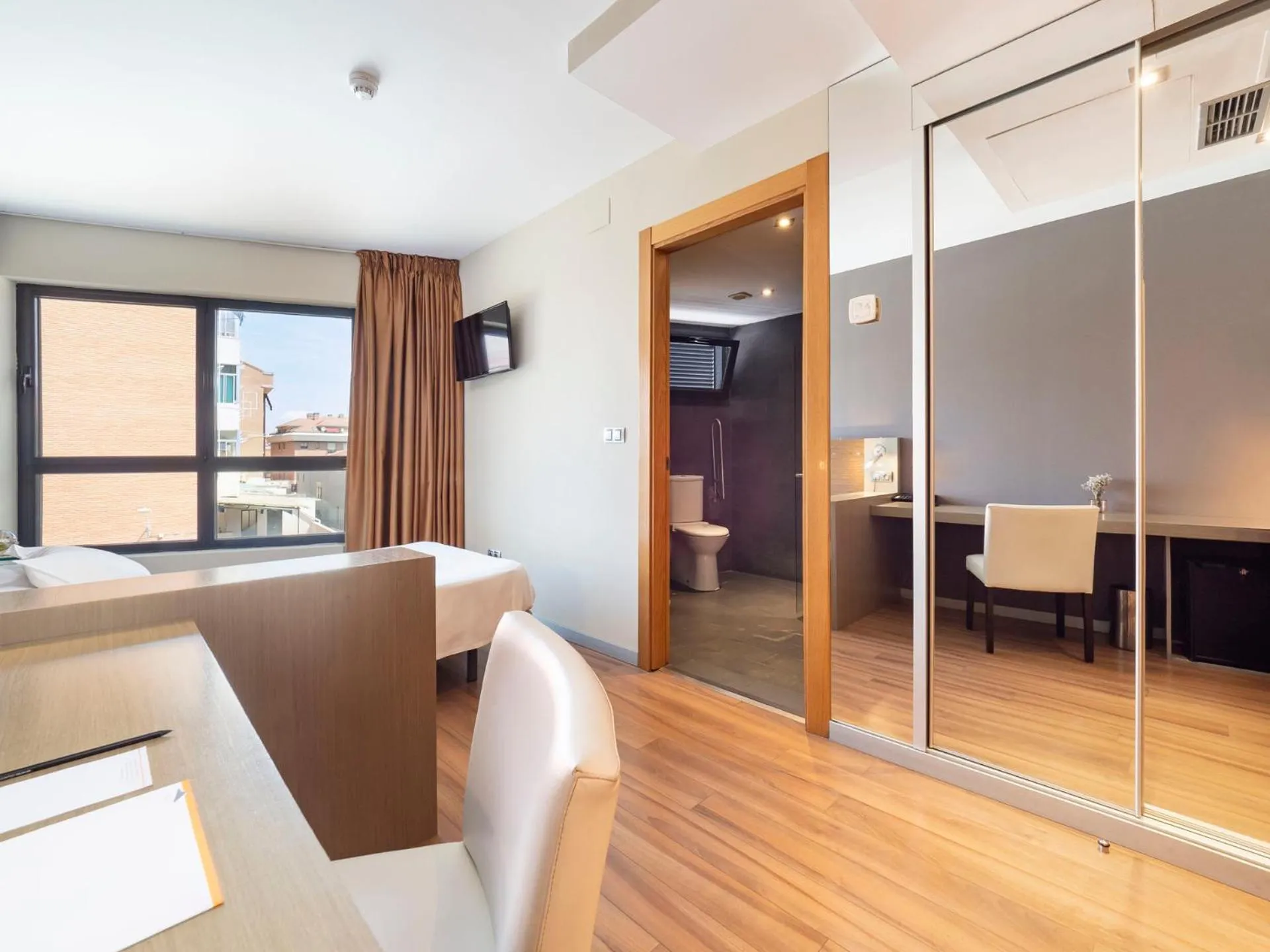 Bedroom, Bed in Hotel Duero