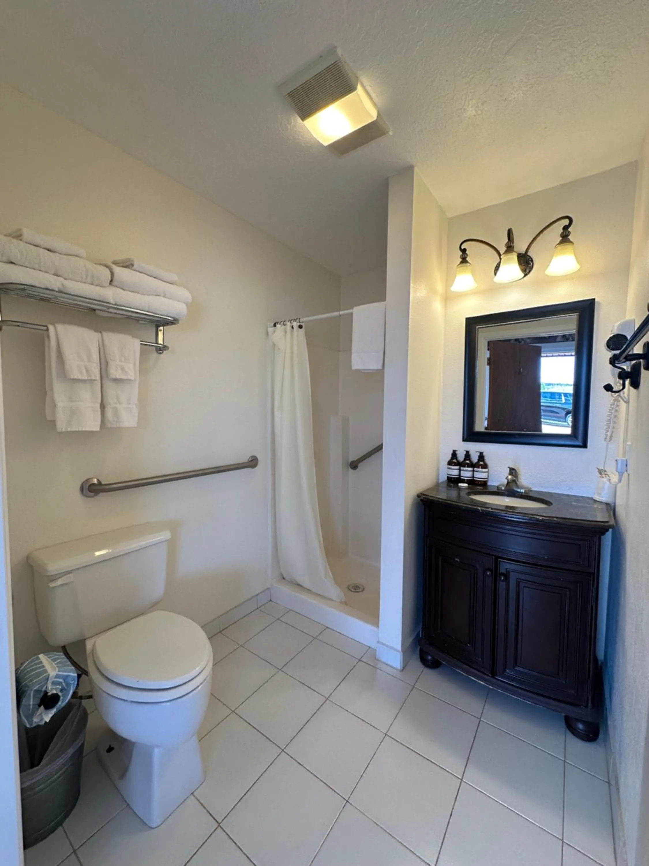 Bathroom in The Riverside Ranch Motel and RV Park Southern Utah