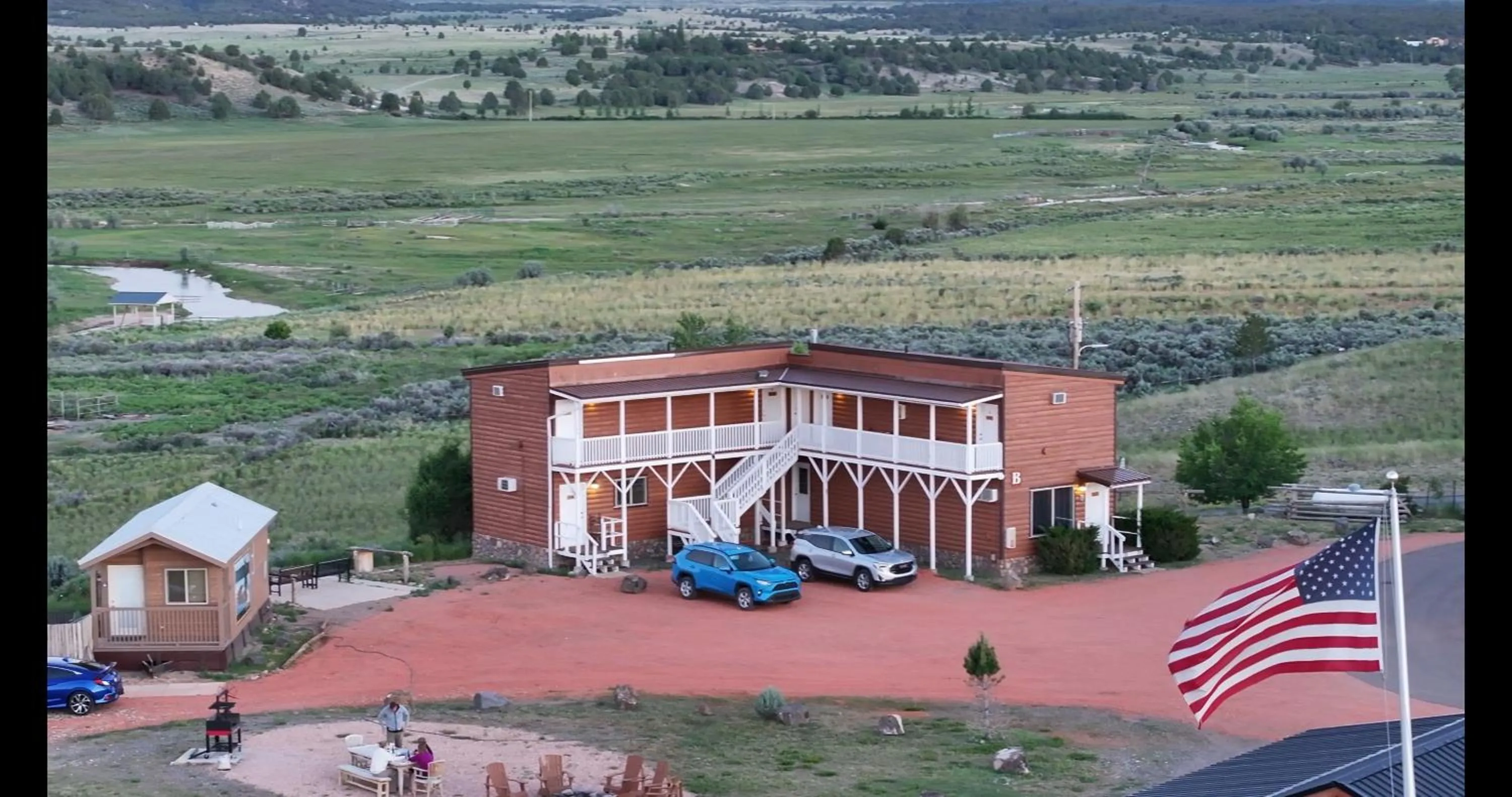Property building in The Riverside Ranch Motel and RV Park Southern Utah