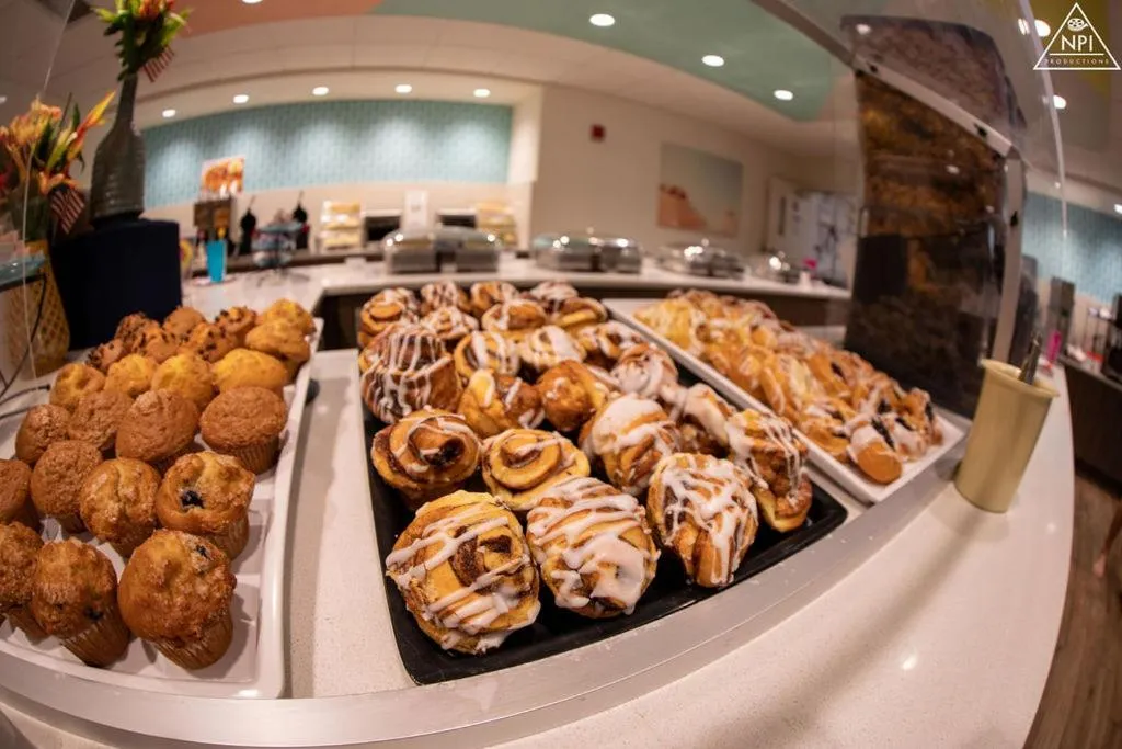 Food and drinks in Beachside Hotel & Suites Cocoa Beach - Port Canaveral