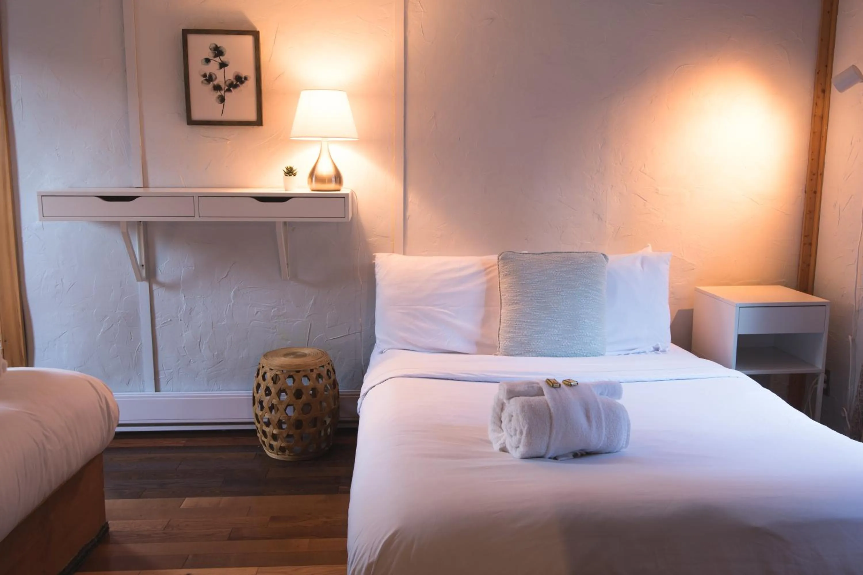 Photo of the whole room, Bed in Au Sommet du Fjord