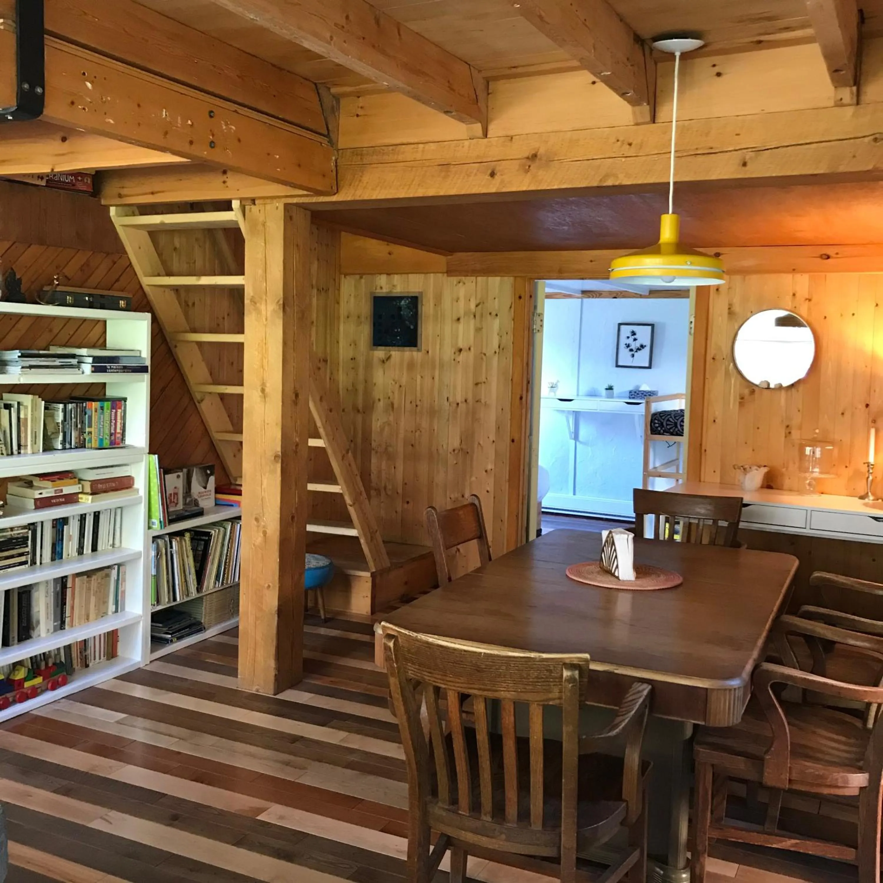 Property building in Au Sommet du Fjord