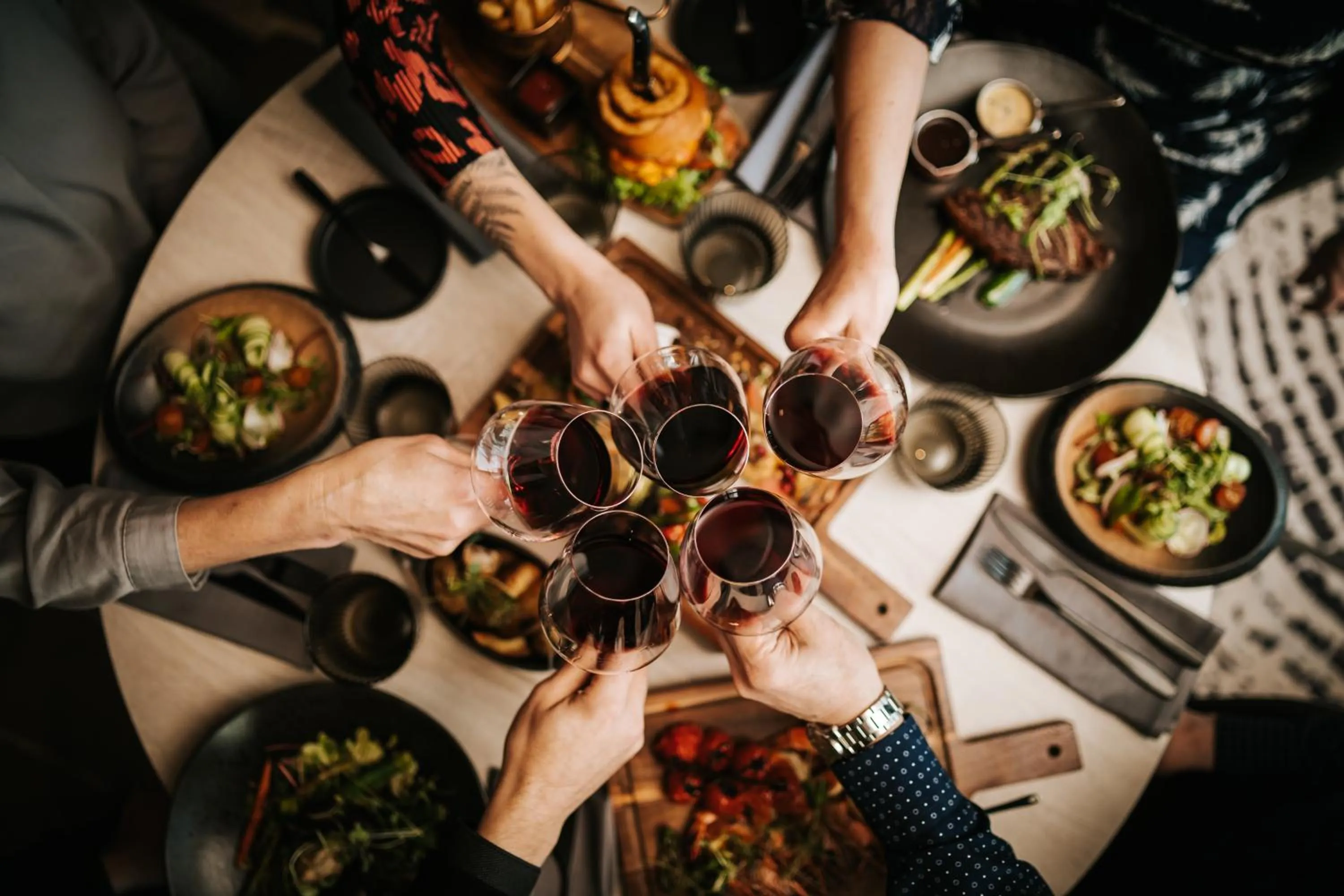 Restaurant/places to eat in Tallink City Hotel