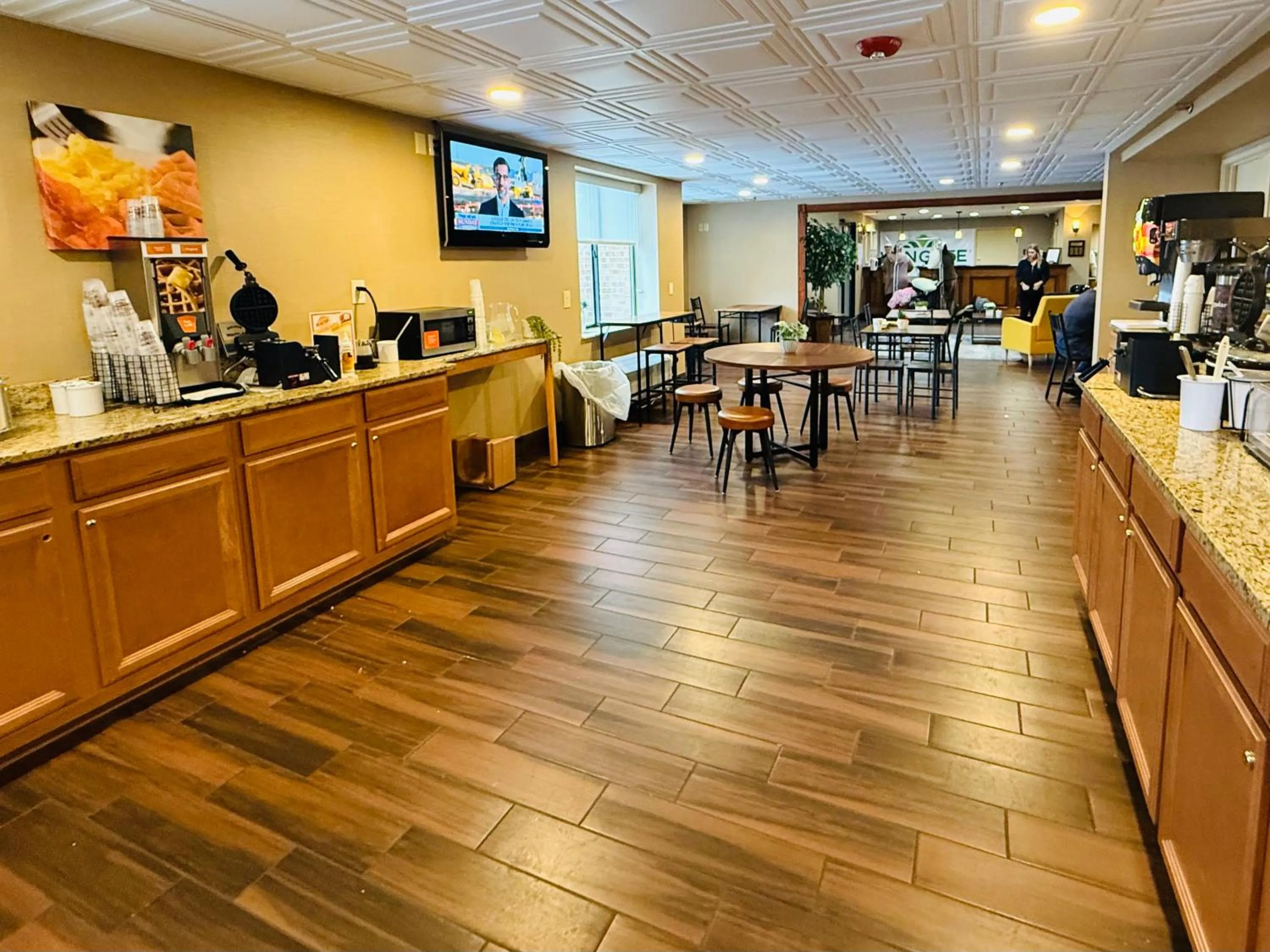 Buffet breakfast in Wingate by Wyndham Utica