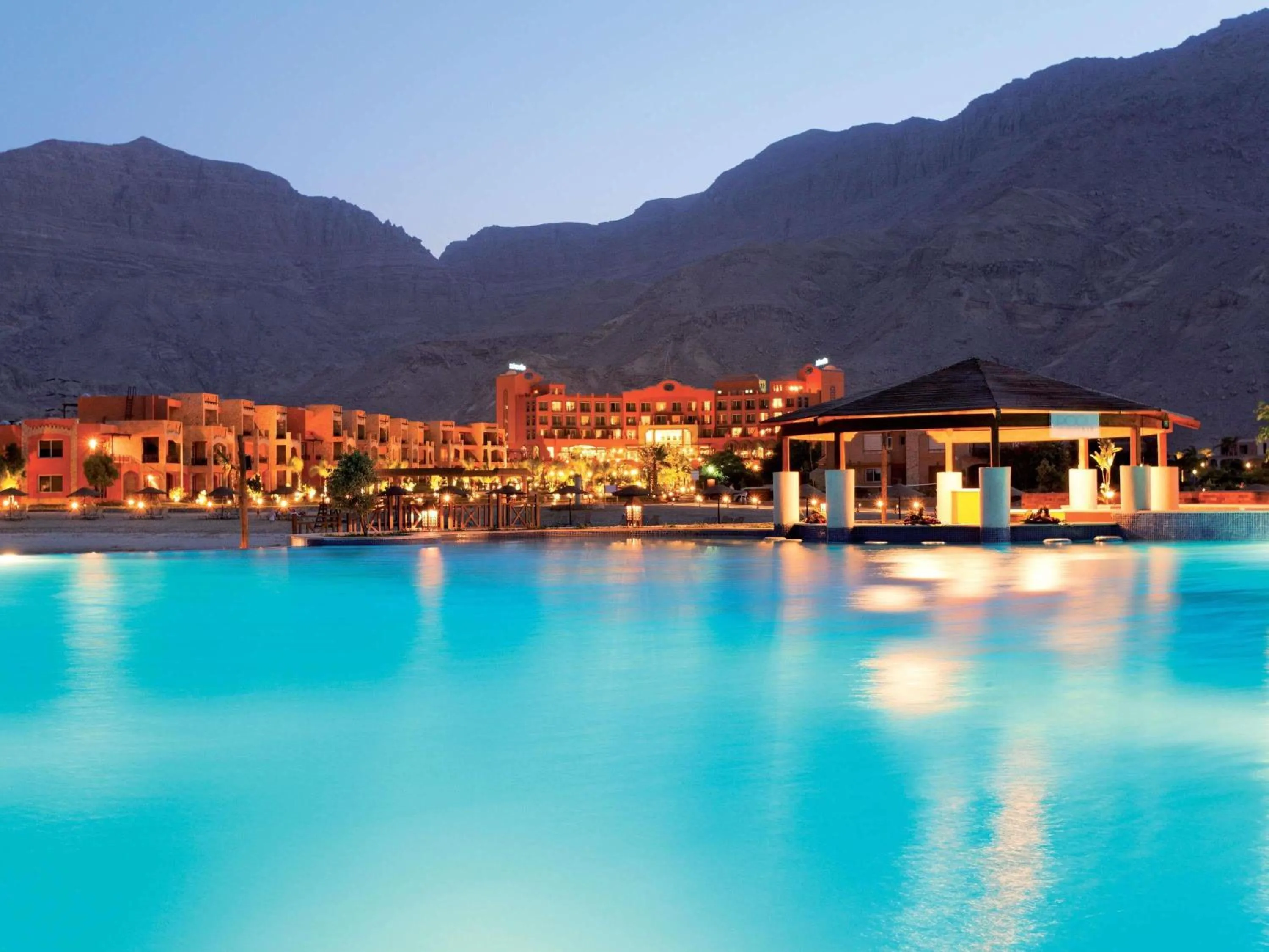 Day in Mövenpick Resort El Sokhna