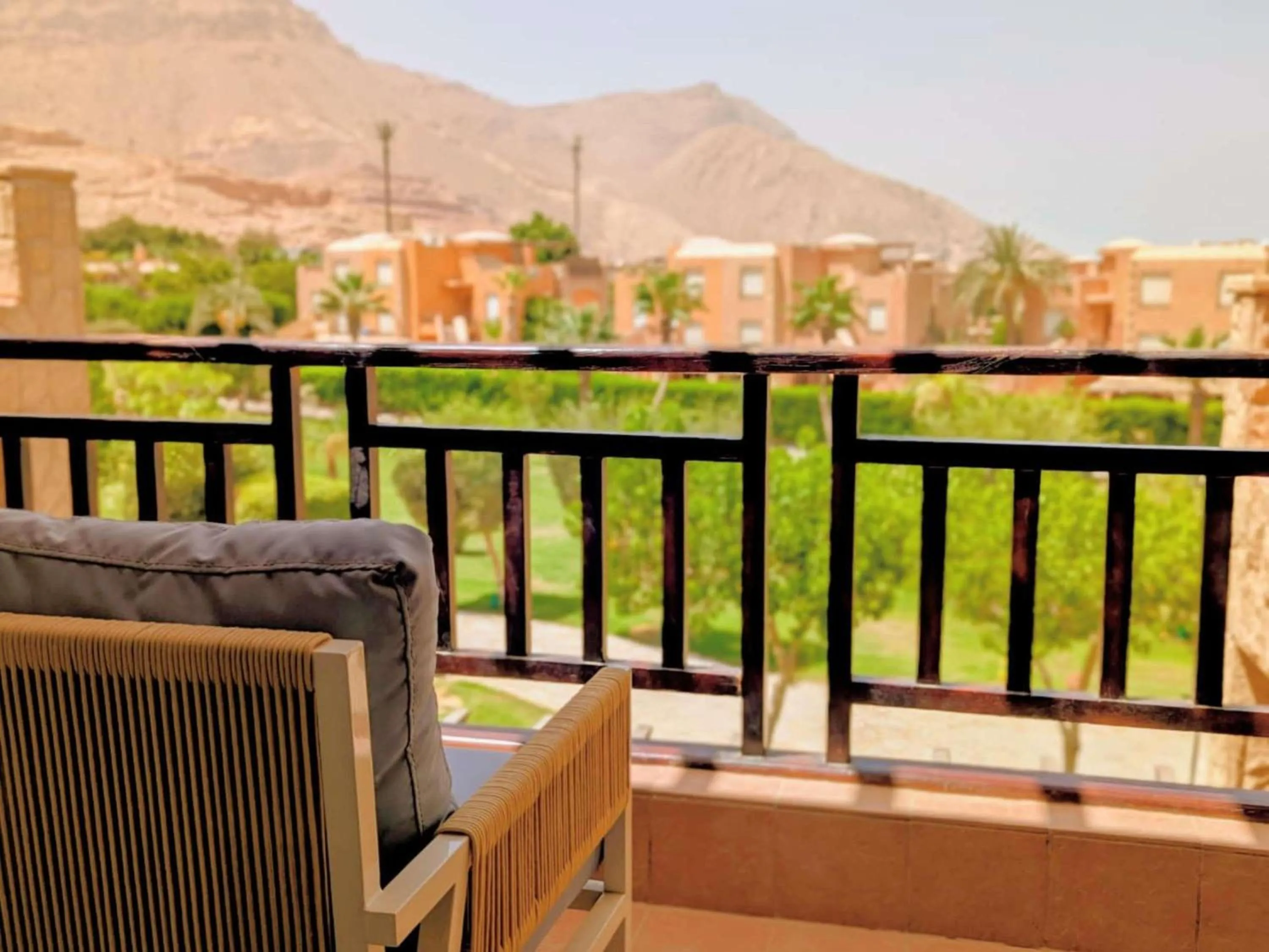 Day in Mövenpick Resort El Sokhna