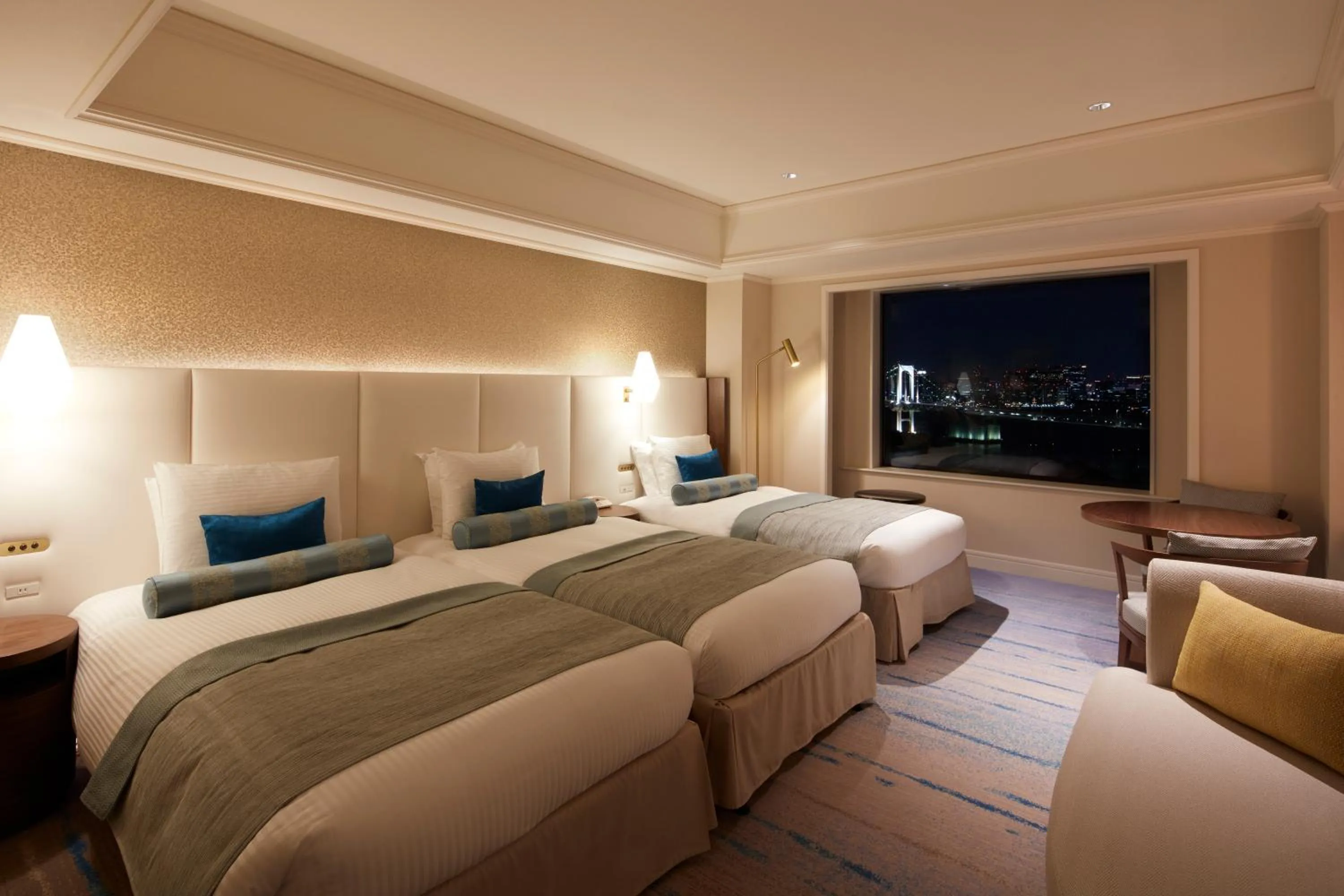 Executive 25th and 26th Floor Deluxe Triple Room - Non-Smoking - Rainbow Bridge Side in Grand Nikko Tokyo Daiba