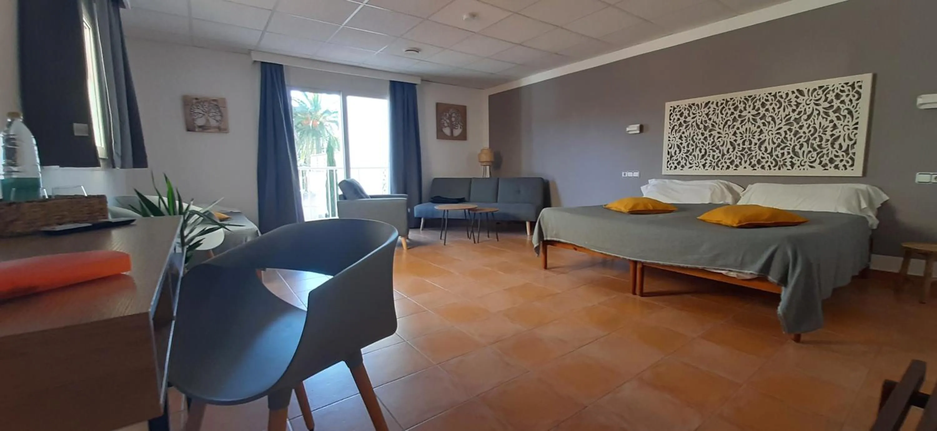 Photo of the whole room in Hostal Bahía Azul