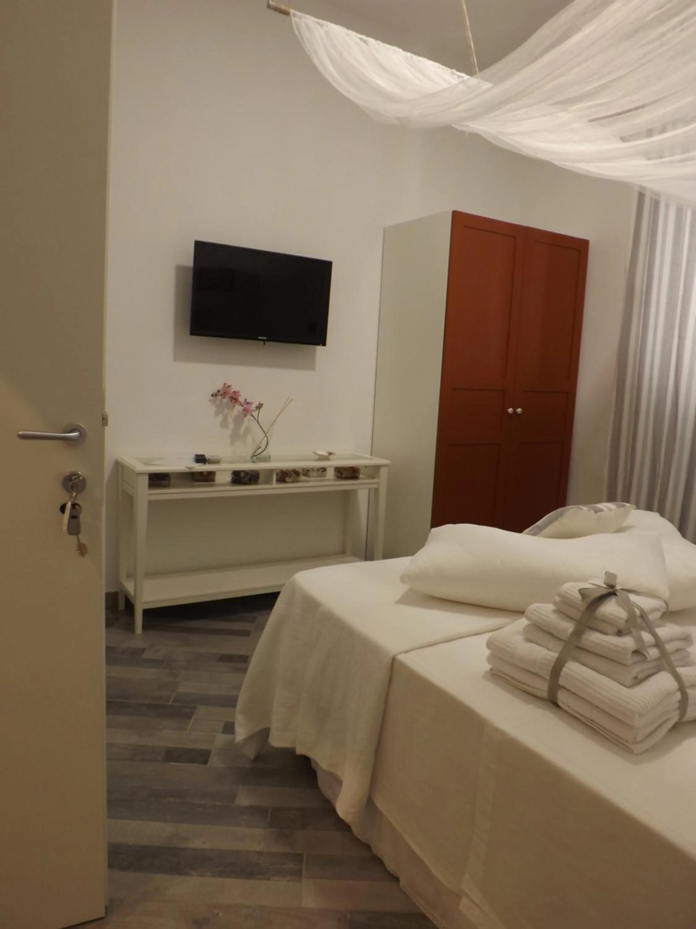 TV and multimedia, Bed in Domus Alma