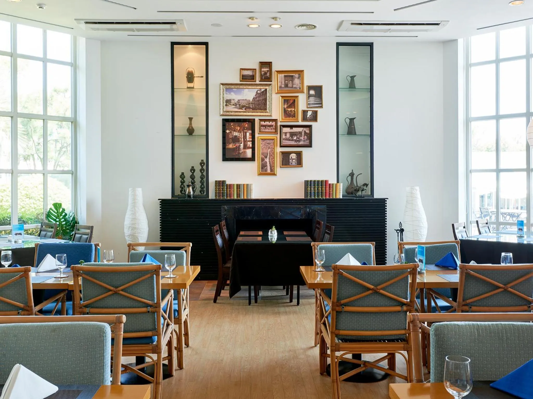 Restaurant/places to eat in The Suites Hotel Jeju