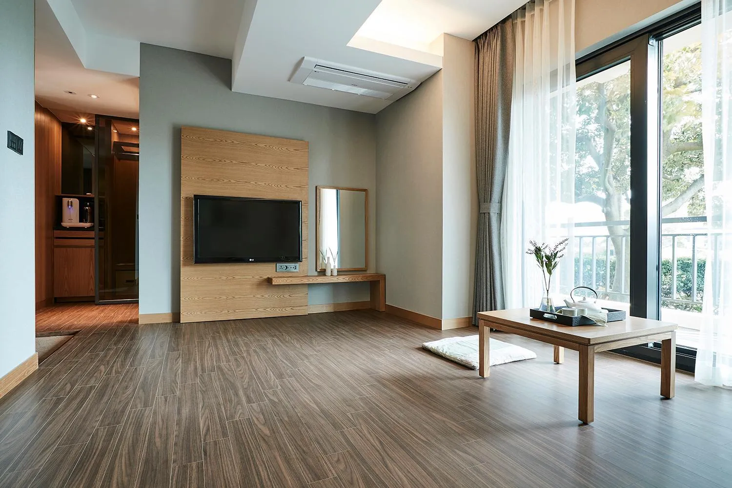 The Suites Hotel Jeju