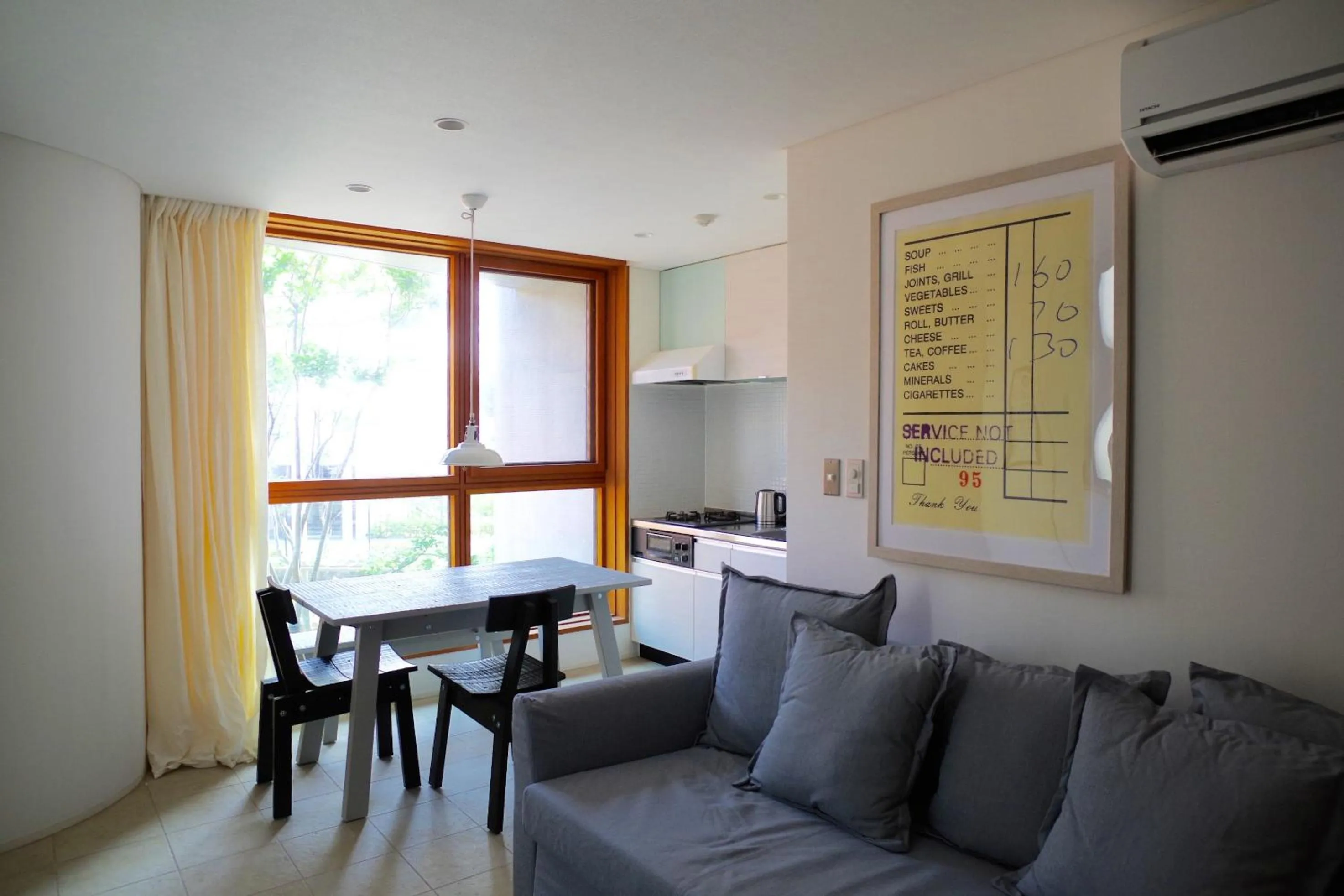 Photo of the whole room in Sango Katase Guest Rooms