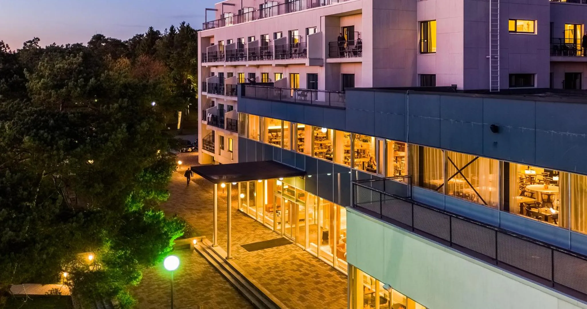 Facade/entrance in LaSpa