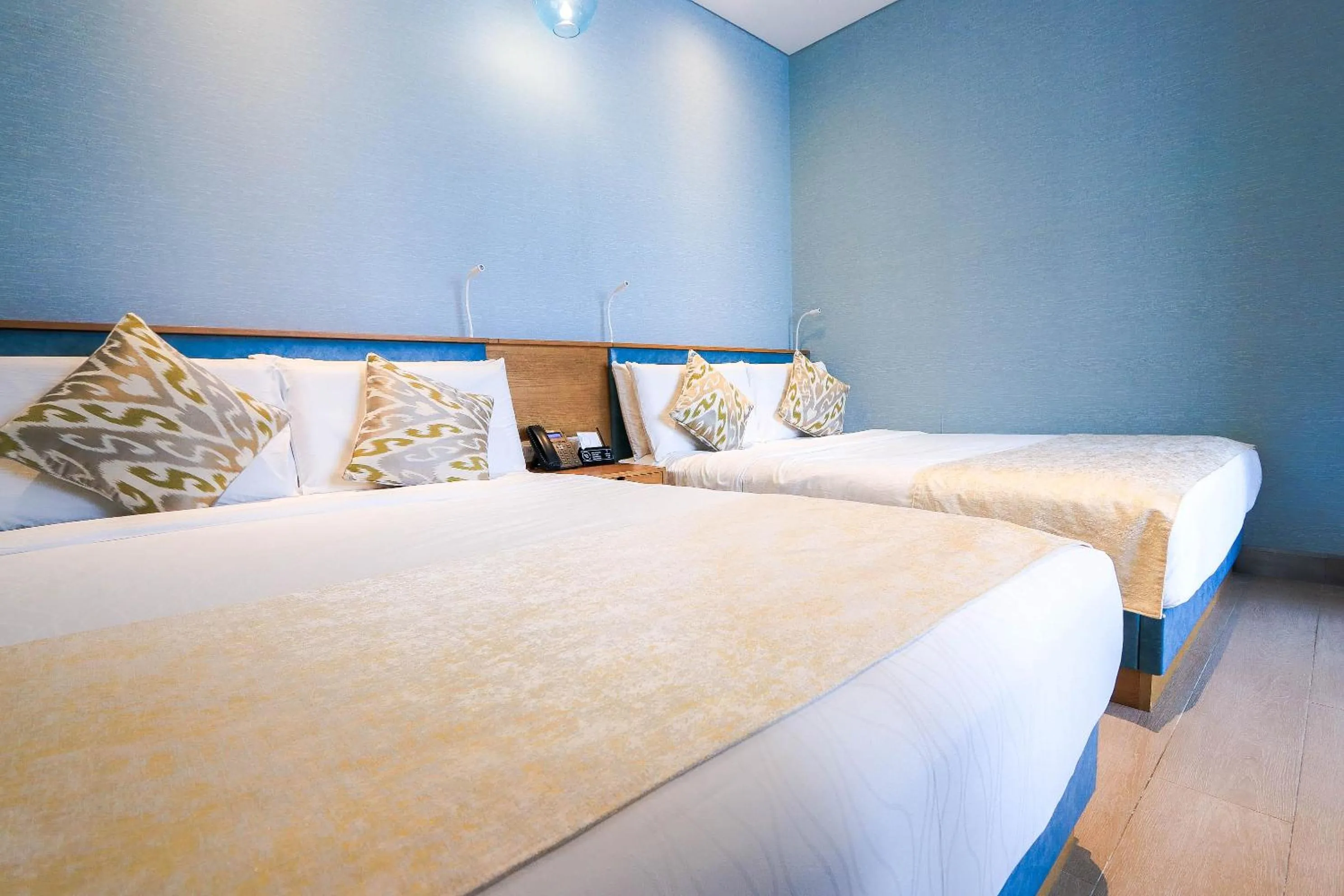 Bedroom, Bed in Hotel H2O