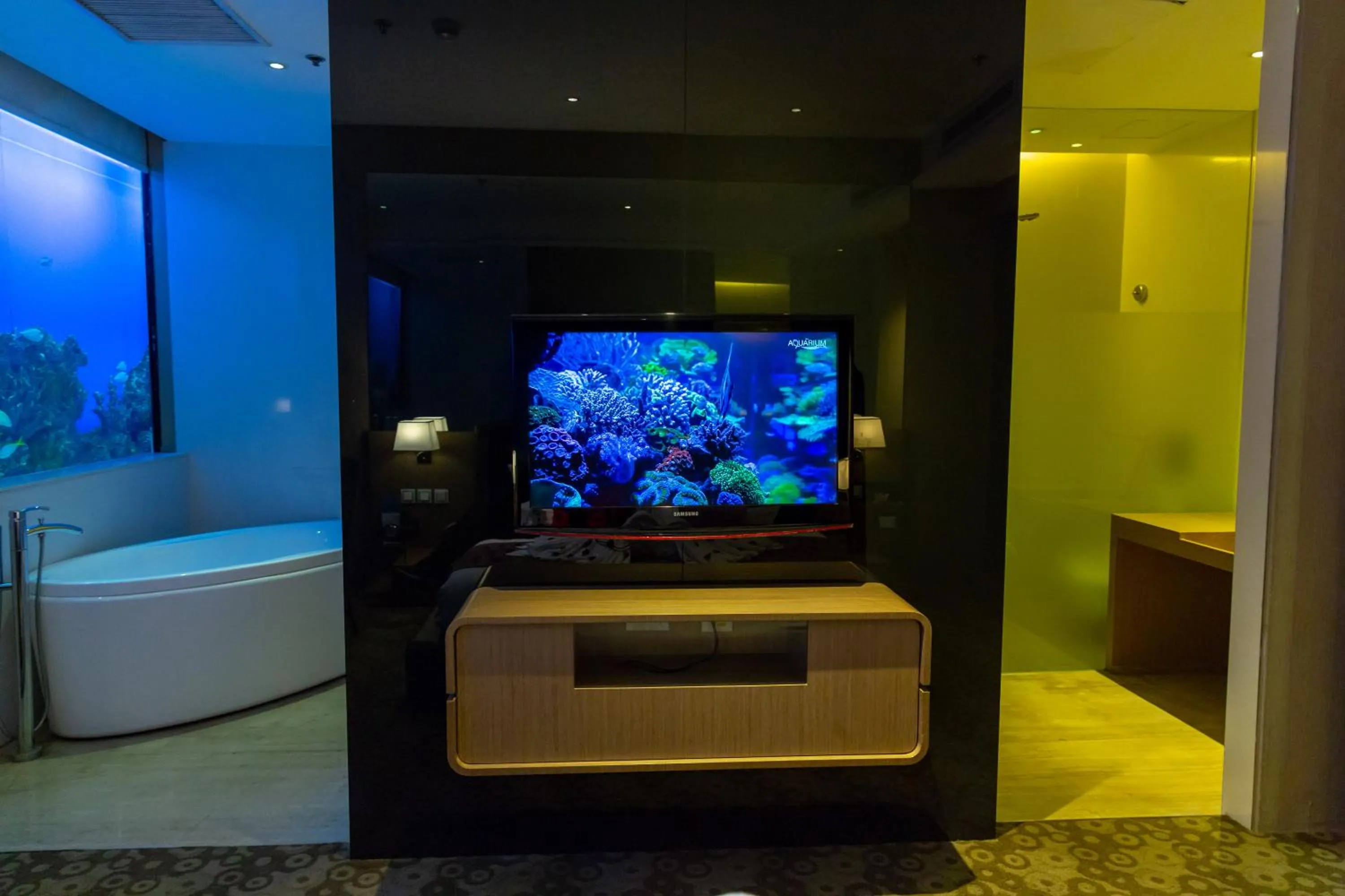 TV and multimedia in Hotel H2O